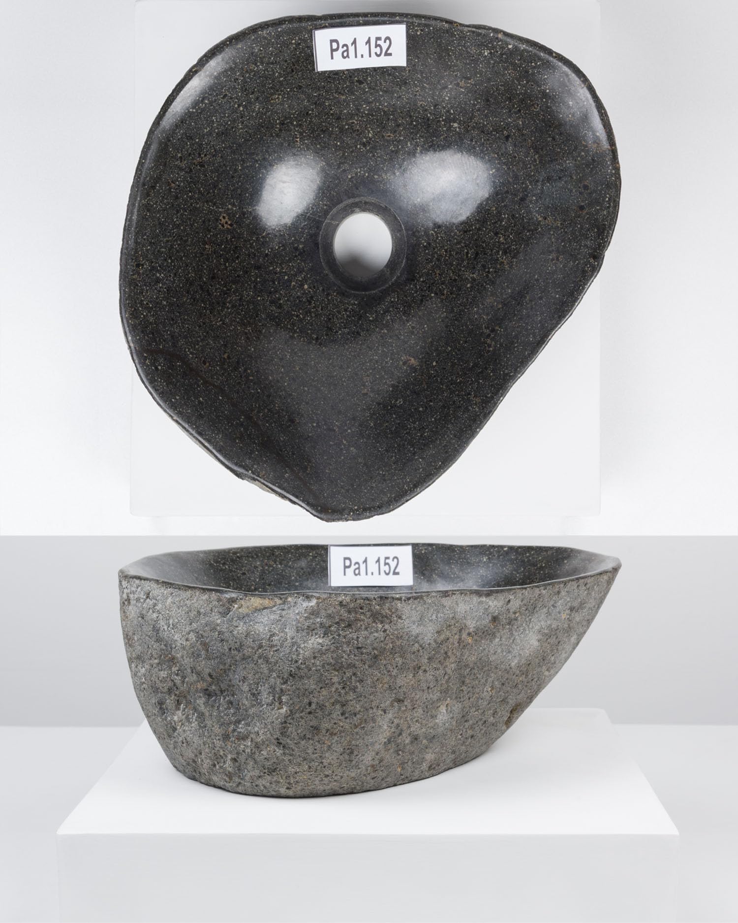 Naturstein Waschbecken 30-39 cm rund in grau aus indonesischen Flussstein - Mit Unikat Auswahl