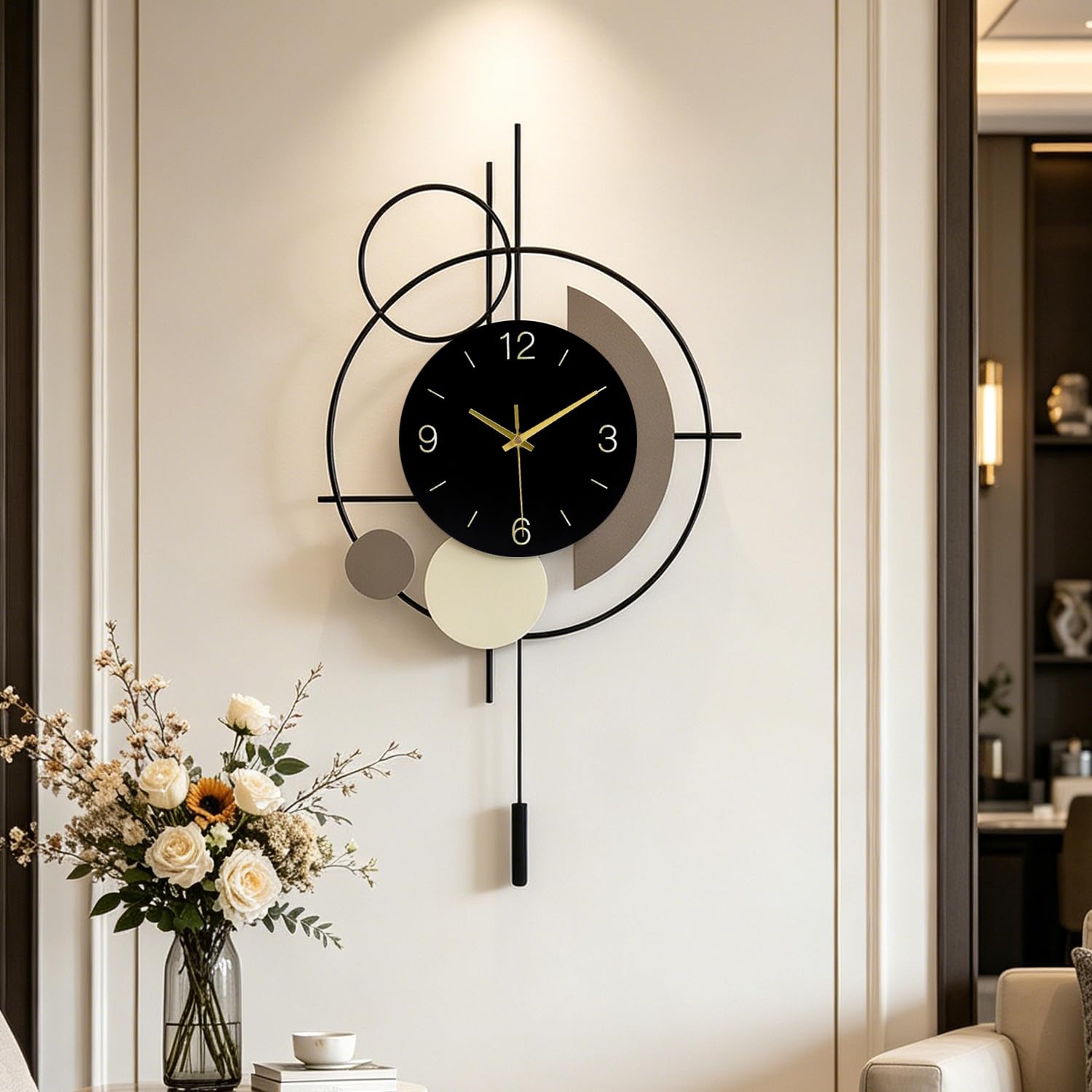Horloge murale avec pendule noire de 64,5 cm à quartz silencieux pour votre salon