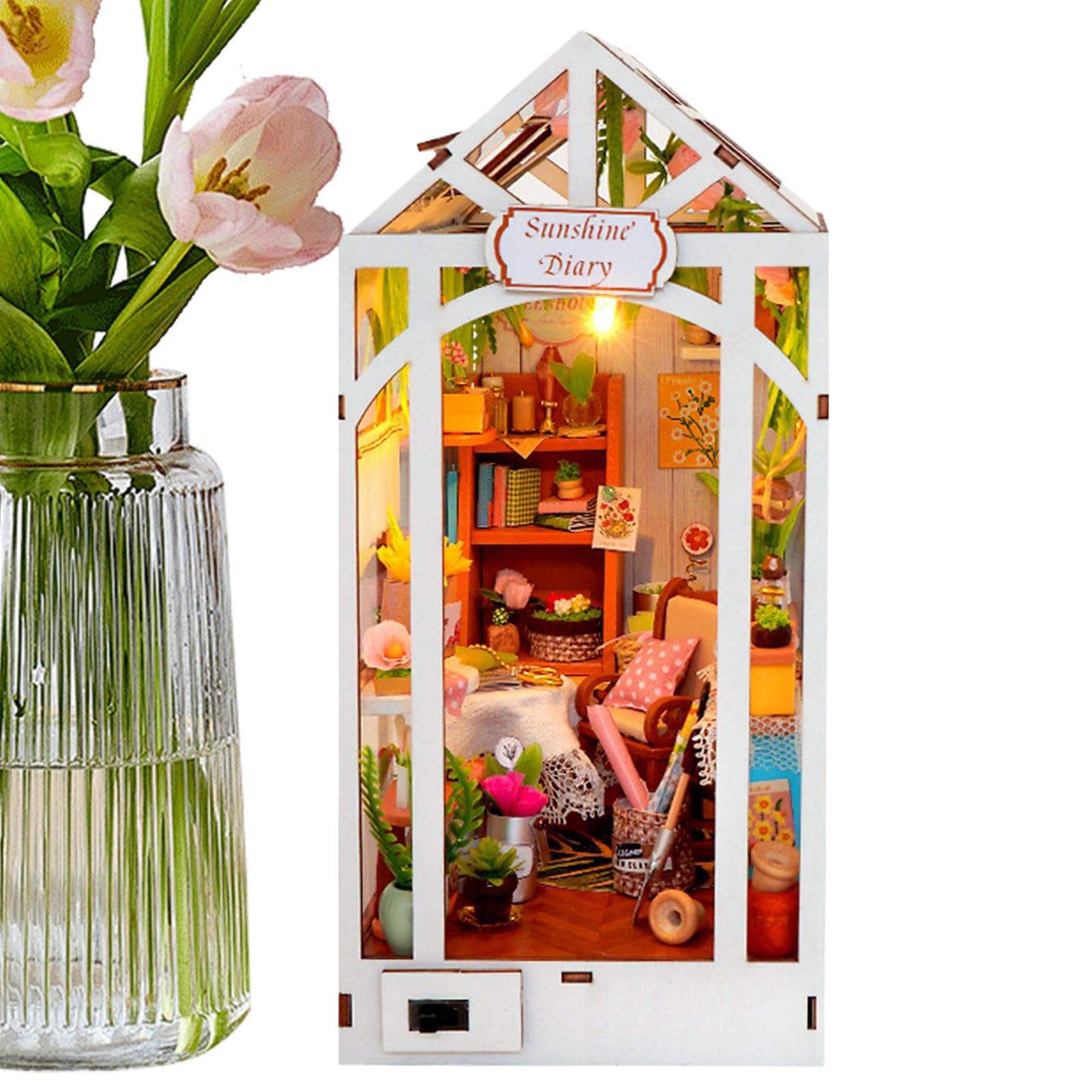 Kit maison miniature serre bois LED pour rompre l'ennui et décorer vos meubles