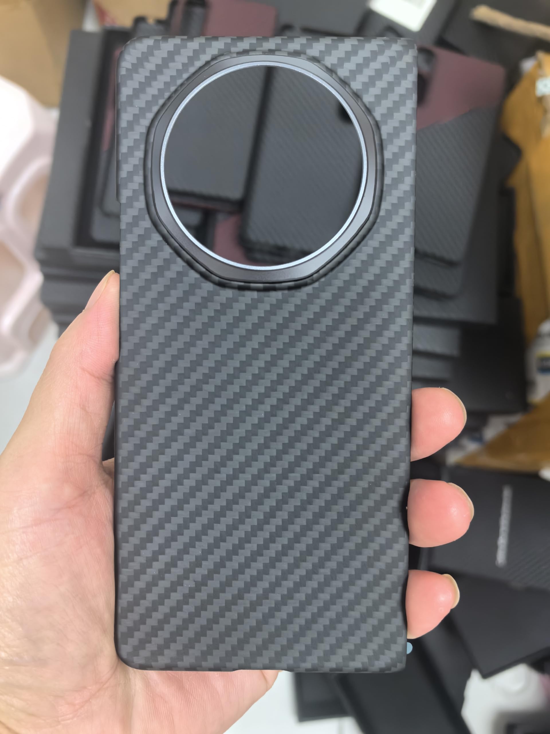 Funda ultrafina de fibra de aramida para Honor Magic V6 con anillo de metal