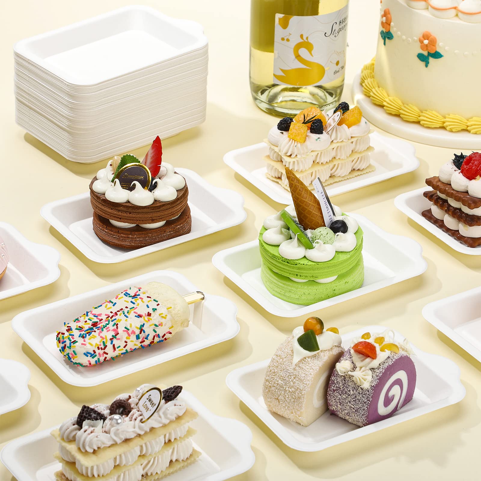 Remerry Lot de 300 petites assiettes en carton pour dessert, 10,4 x 15,5 cm | Assiettes jetables carrées en papier blanc pour fête, gâteau, collation, bagasse, mariage, anniversaire, dîner