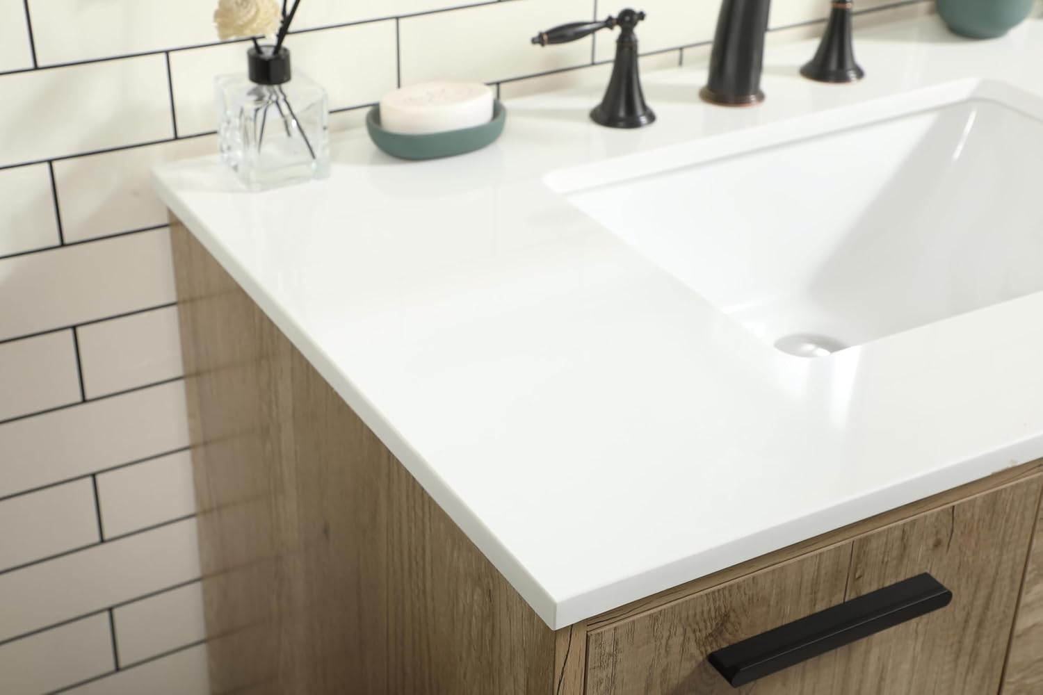 36 Single Bathroom Vanity, with Engineered Marble Top Soft-Close, Natural Oak