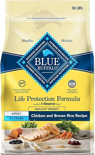 Blue Buffalo Life Protection Formula - Alimento seco natural, para un peso saludable, para perros adultos, con pollo y arroz integral, 30 libras