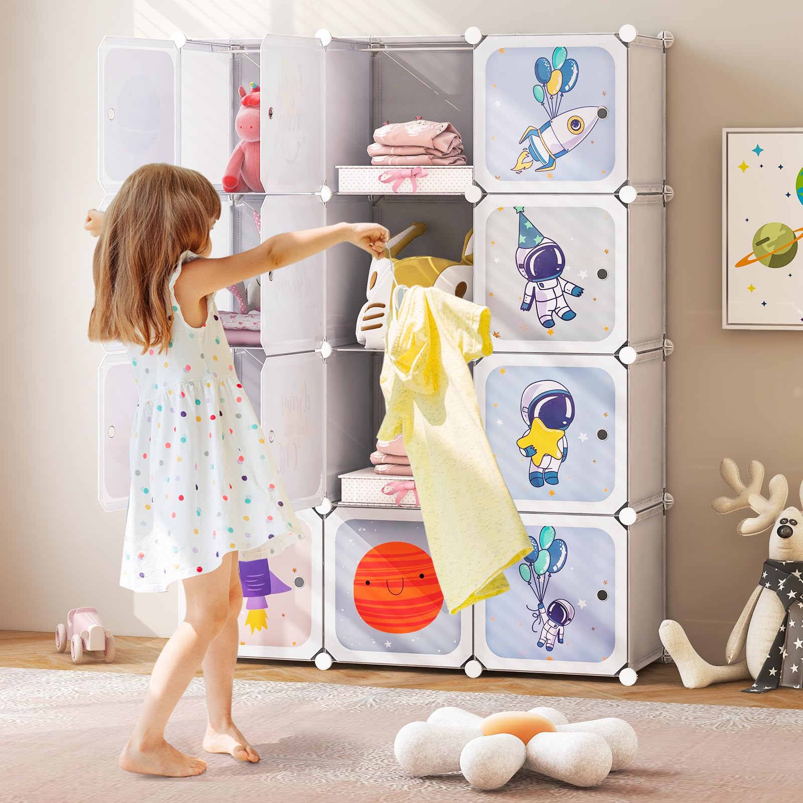 DREAMADE Meuble de Rangement Enfant 12 Cubes,Armoire Modulable Enfants avec Portes&Tringle à Vêtements,Étagères Motif Mignon pour Chambre d'enfants,107x36x142CM (Blanc-Espace)