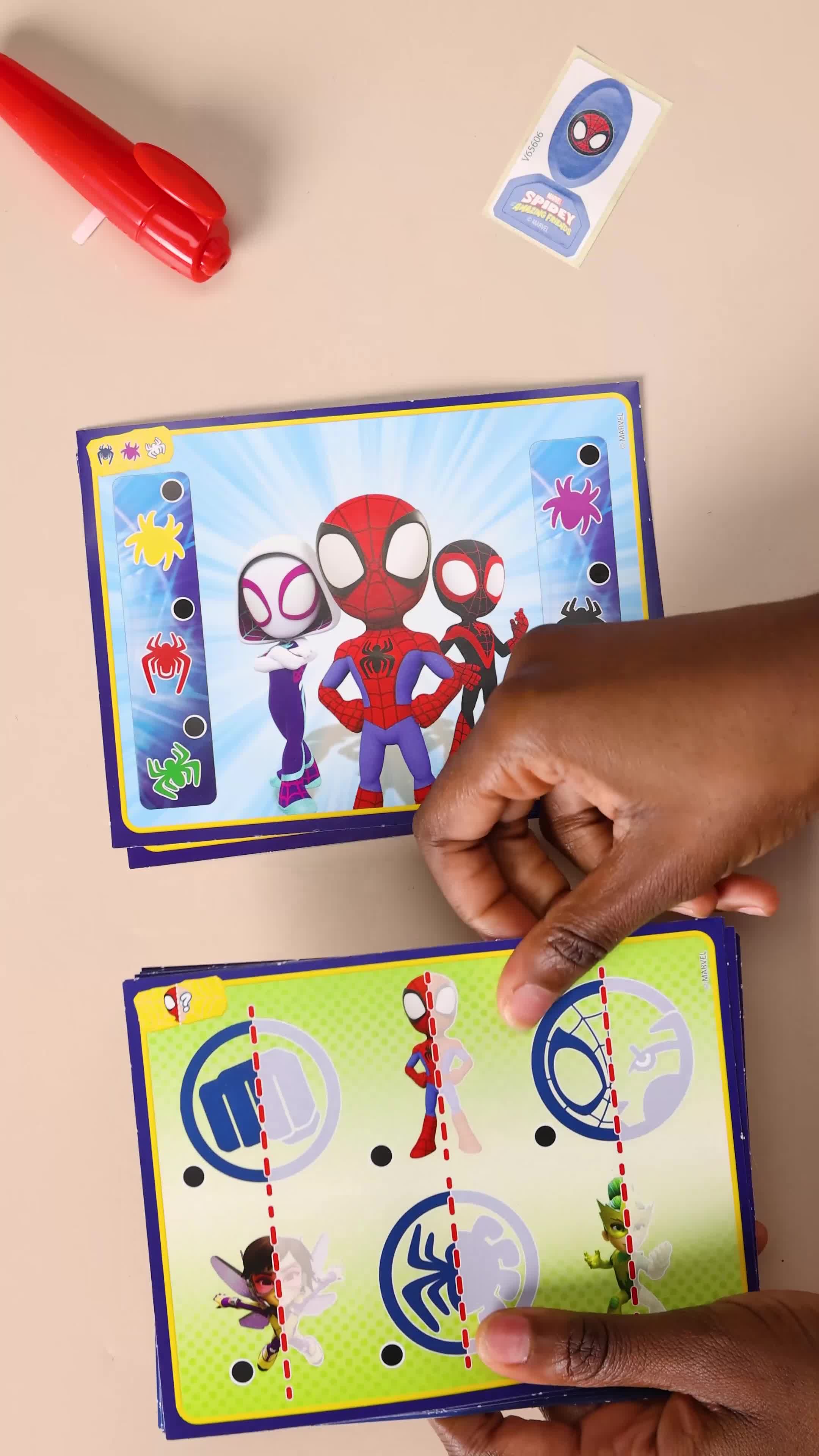 Clementoni Educational – Boli Interactivo Marvel Spidey Con Tarjetas Y Recorrido Didáctico, Más De 200 Cuestionarios Para Niños De 3 A 6 Años