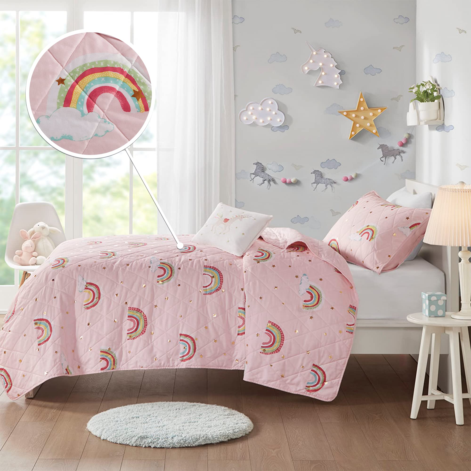 Mi Zone Kids Alicia Kids Coverlet Adorable Rainbow, Metallic Print Stars Design Embroidered Unicorn Toss Pillow Fun All Season Quilt Bedding Set with Matching Sham, Full/Queen, Pink 4 Piece