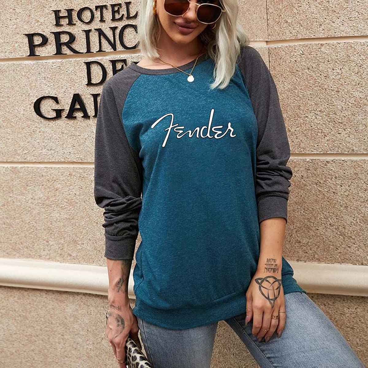 Amazon.co.jp: Fender Logo フェンダー レディース ロングTシャツ 長袖 