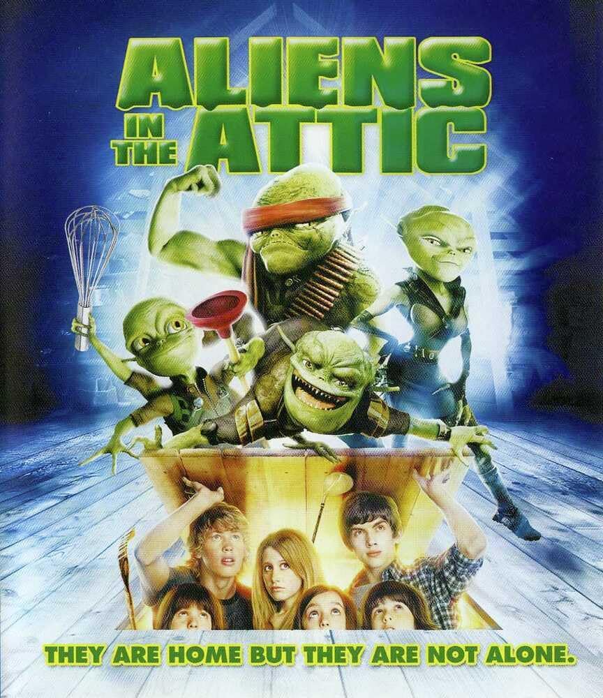 Aliens In Attic (BD)