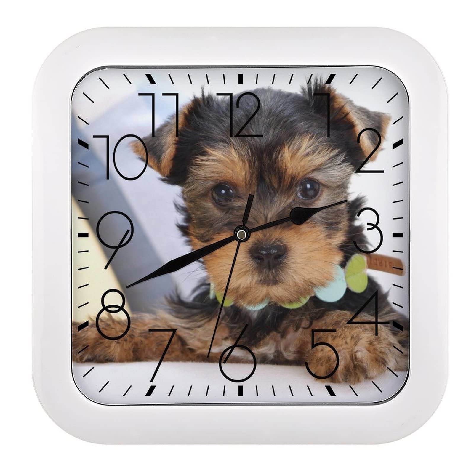 Horloge murale carrée chien silencieuse à grands chiffres