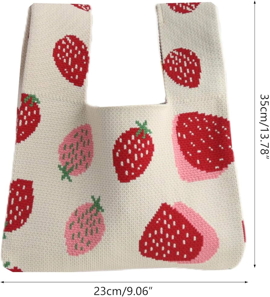 ♥️手編み♥️ハンドメイドバッグ♥️いちごバッグ♥️ベージュ系いちごうさぎさんバッグ♥️ ♥️手編み♥️ハンドメイドバッグ♥️いちごバッグ♥️ベージュ