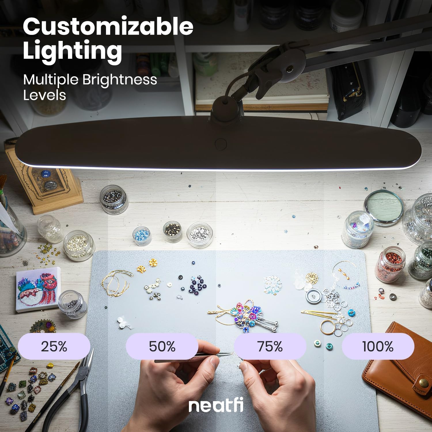 Neatfi XL Lampada da Scrivania LED 2.200 Lumen 24W – Testa Extra Larga 58 cm | Luce Dimmerabile Eye-Caring | Braccio Regolabile | Ufficio, Studio, Hobby e Nail Tech (Nero, Non-CCT con morsetto)