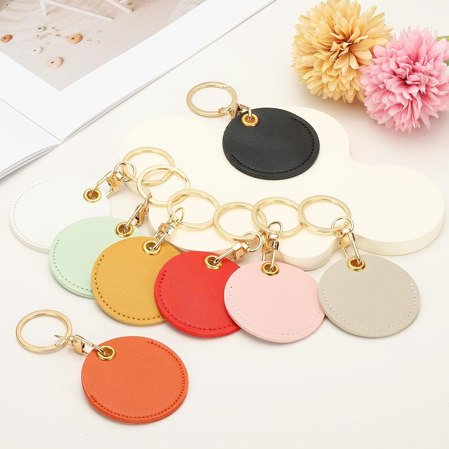 PATIKIL 10pcs Leather Keychain Blanks,55mm Sublimation Keychain Blanks PU Leather Key Chain Keyring with Rings,Round - Image 4