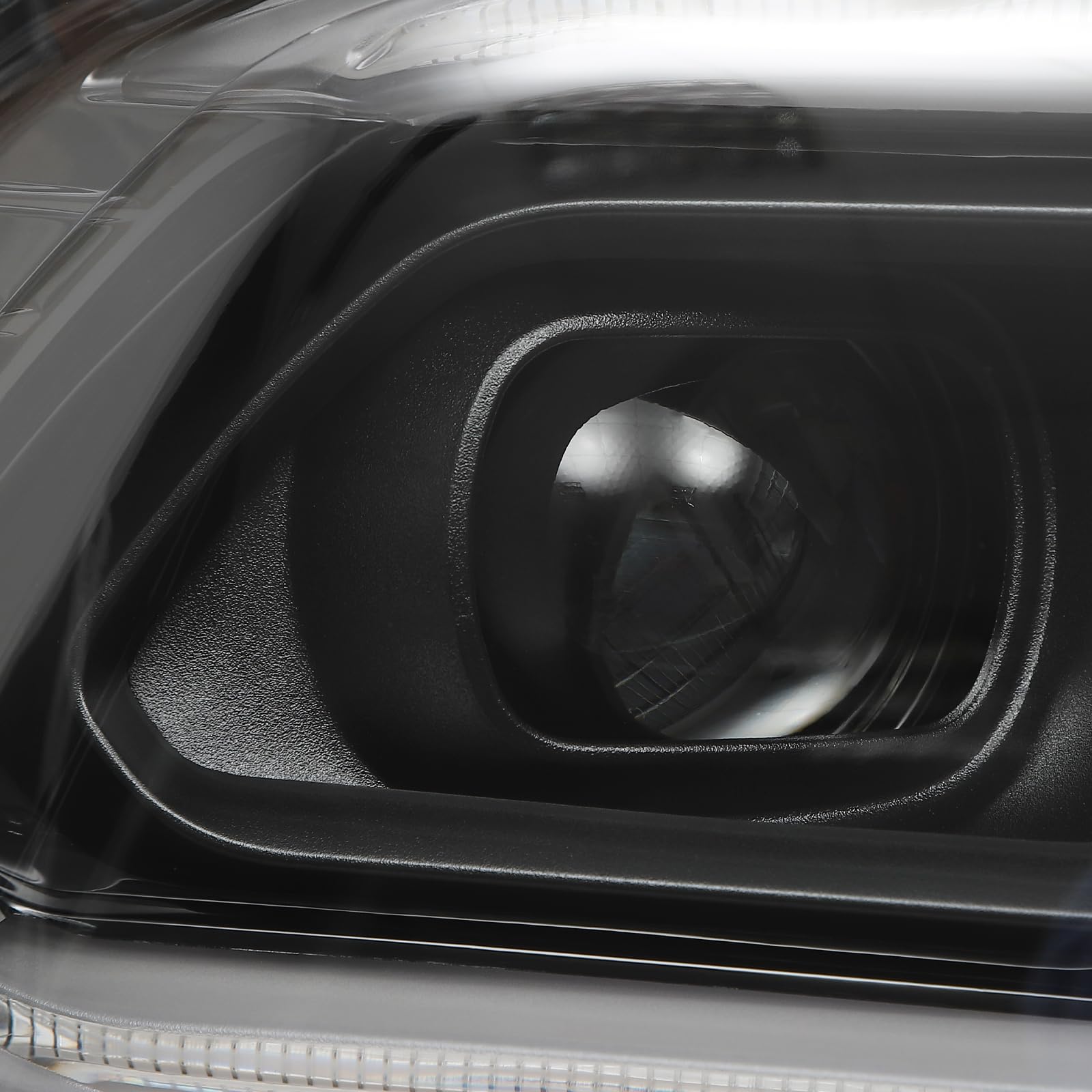 コブシライトボディ Amazon.com: JooWing Headlight Lamp For Dodge Durango 2021