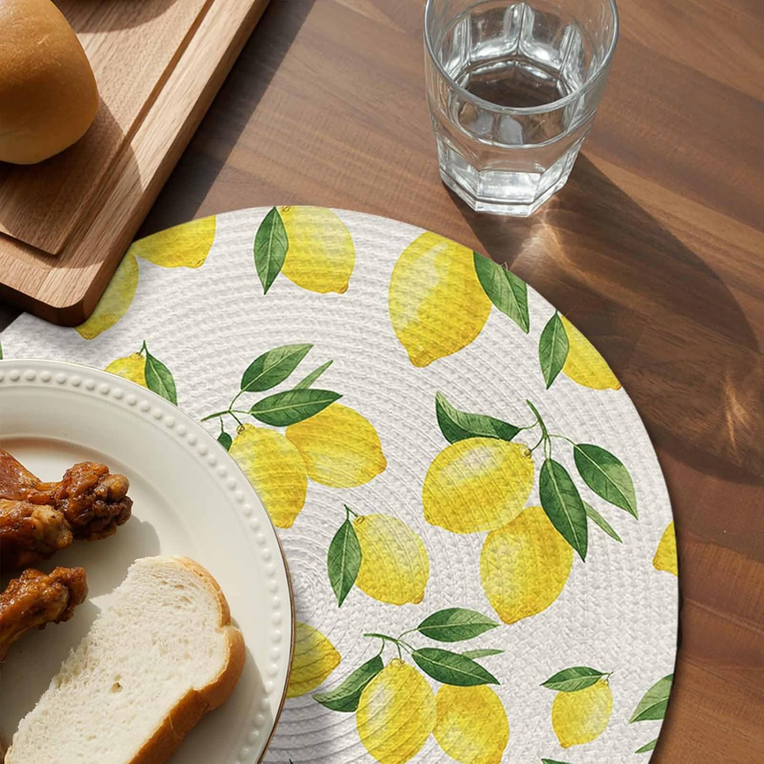 Round Placemats Set of 4 Yellow Lemon Place Mats Washable Woven Placemat Summer Fruit Lemon Green Leaf Farmhouse Circle Braided Table Mat for Kitchen Dining Table Party Home Decor 13 Inch