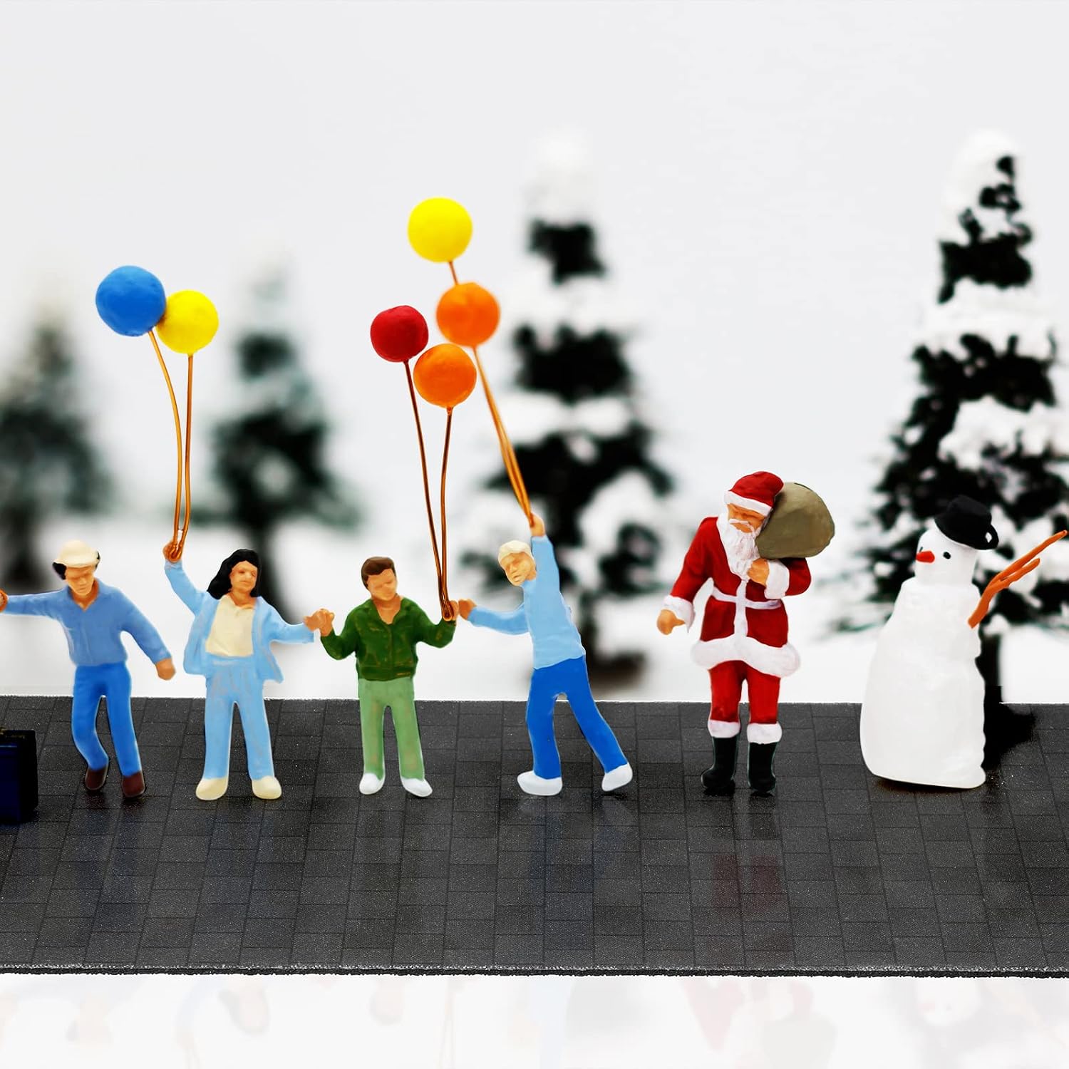 Frienda 2 Pcs Christmas Village Accessories Department Road Chic