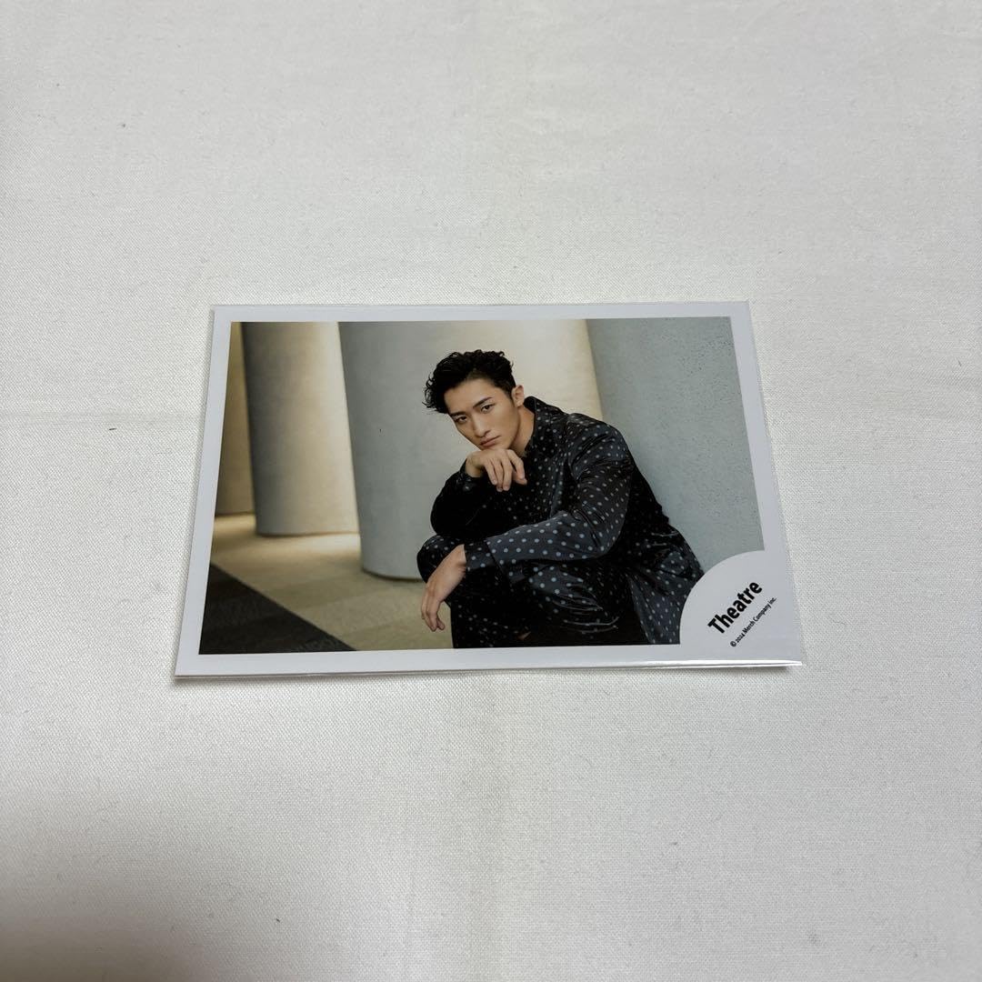 Amazon.co.jp: 祭 GALA Snow Man 岩本照 オフショット 公式写真