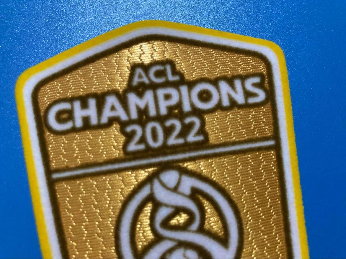 Amazon.co.jp: 小物 2022 AFCチャンピオンズリーグ 優勝 ワッペン 1枚