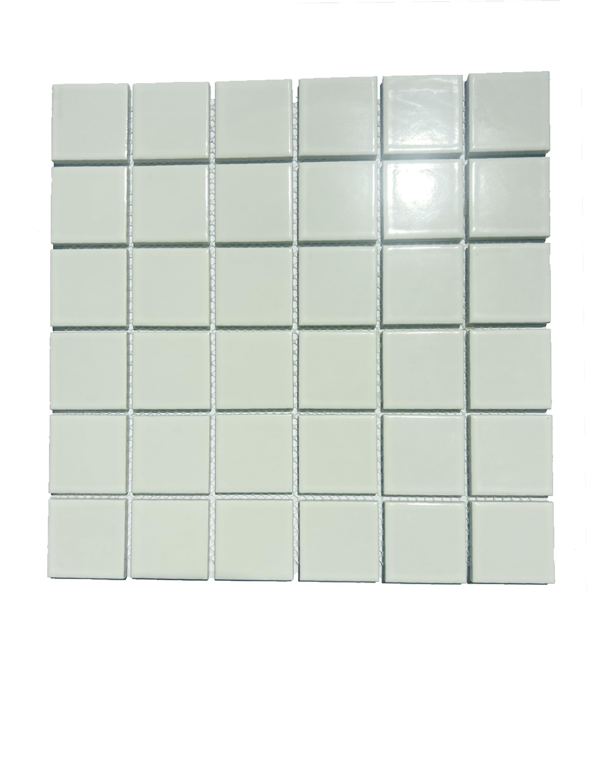 Modelo G001 (Blanco Brillo) Mosaico enmallado de Porcelanico. Medida 4,8x4,8cm. Pegado en Mallas de 30x30cm