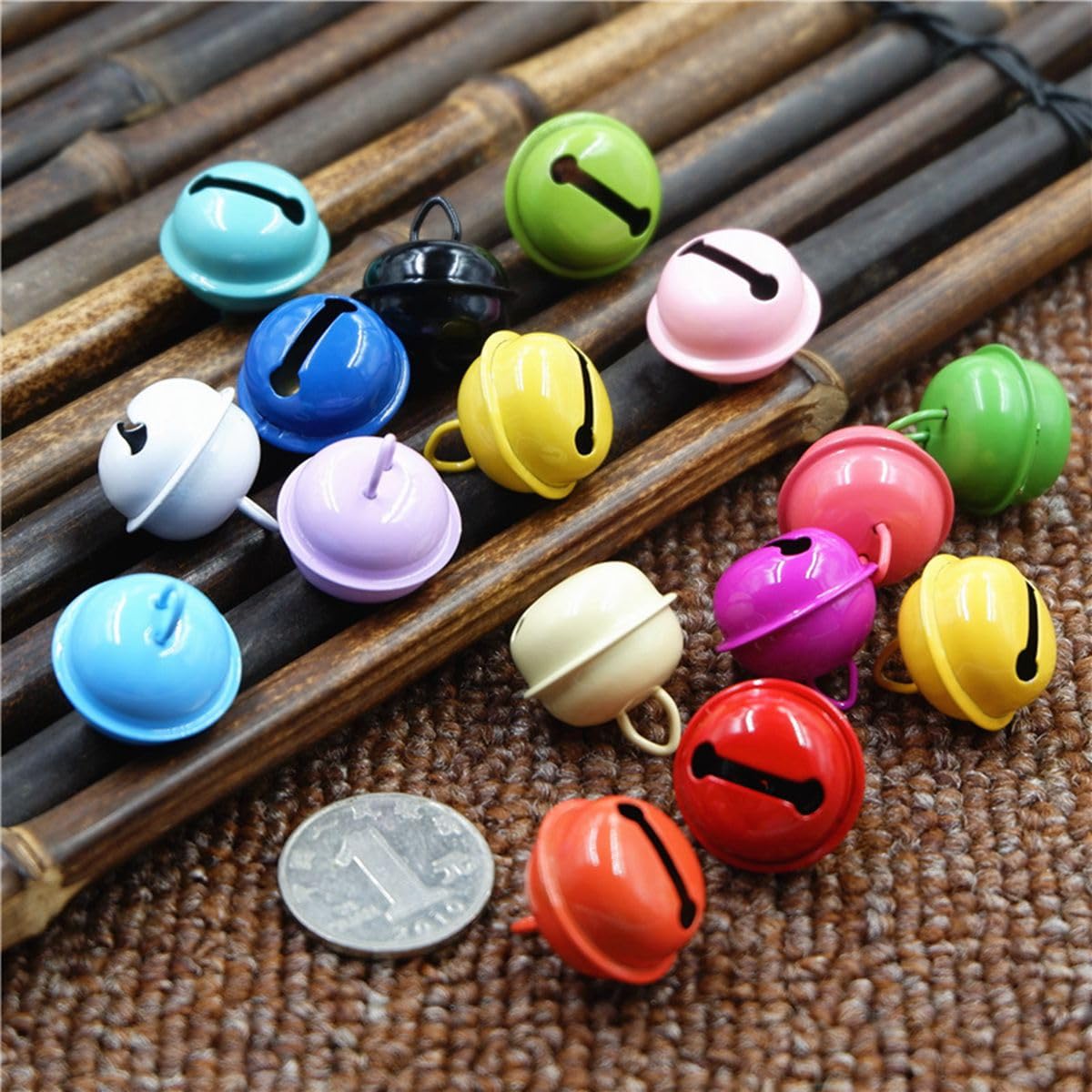 Mini Jingle Bells 300 Pezzi - Piccole Campanelle Artigianali In Ferro 549486 Mini Jingle Bells 300 Pezzi - Piccole Campanelle Artigianali In Ferro 549486