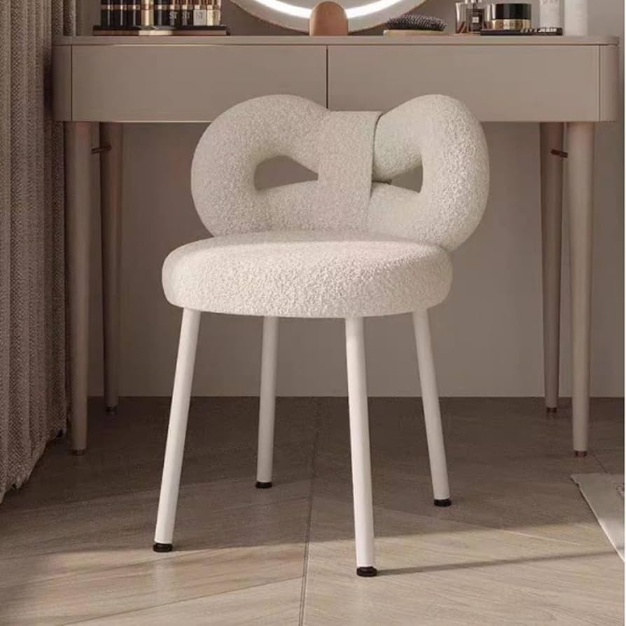 ドレッサーのイス 33e71fe6810bdd70511343385bd56c