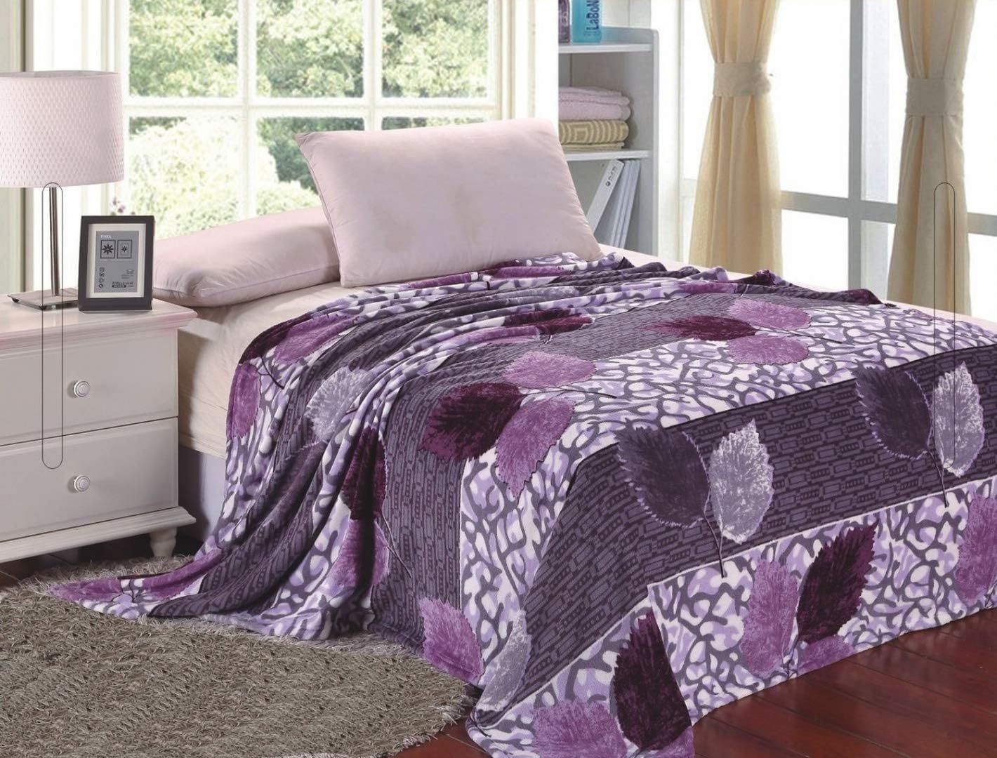 Elegant Comfort #1 Fleece Blanket on Amazon - Super Silky Soft - Luxury- All Season Super Plush Luxury Fleece Blanket King/Cal King Cube Design Gray