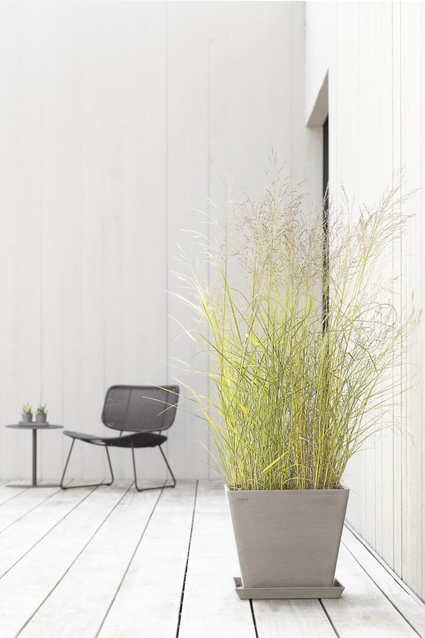 ECOPOTS Sottovaso Rotterdam In Plastica Riciclata – 50x50 Cm – Piattino Moderno Color Tortora Per Interni/Esterni, Resistente Al Gelo - 3