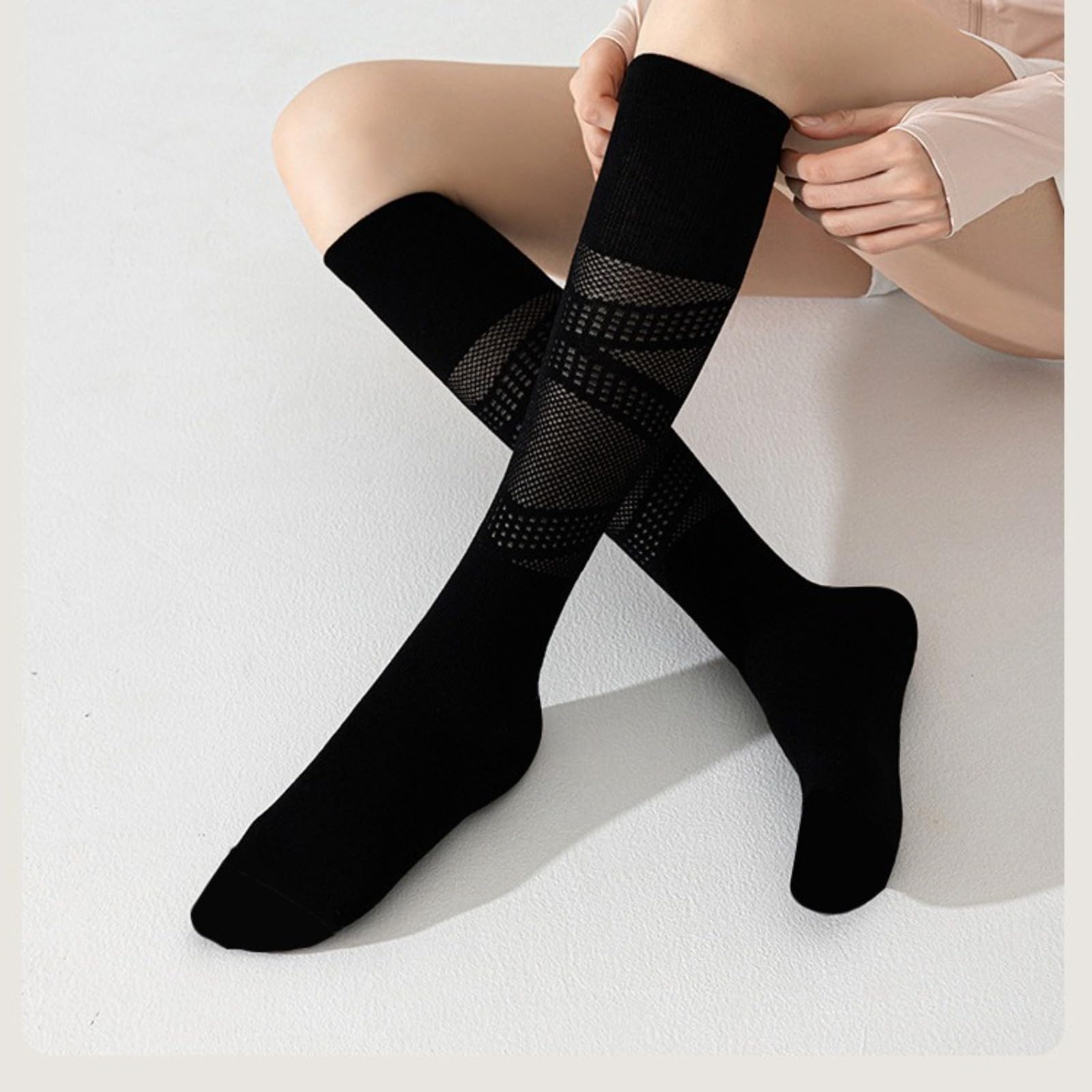 Atmungsaktive Damen-Socken aus Netzstoff, kniehohe Wadenstütze, Farbverlauf, rutschfest, Sportsocken für Laufen, Fitnessstudio, Tennis, Reisen