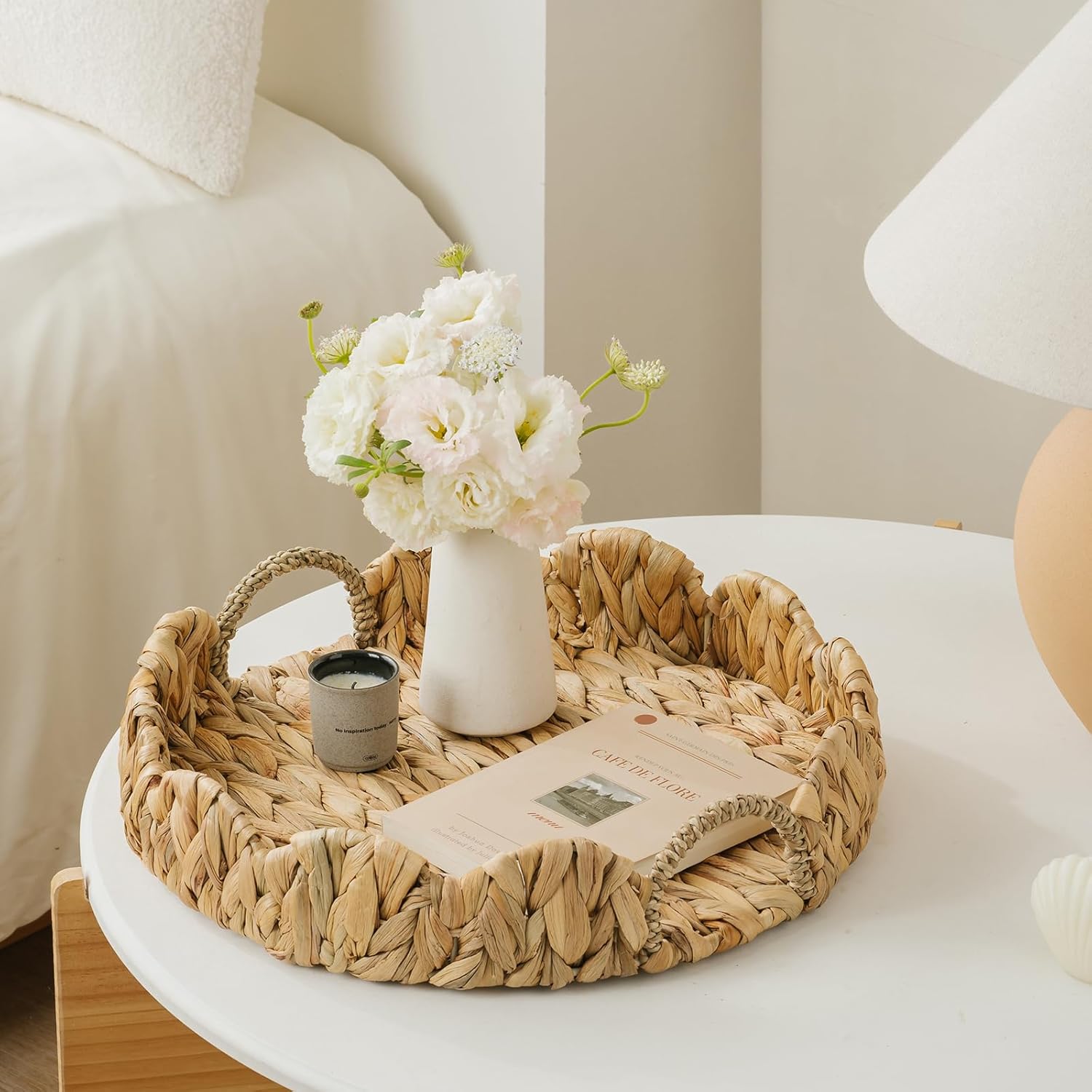 Round Wicker Scalloped Serving Tray with Handles - Seagrass Handwoven Trays,Water Hyacinth Tray for Home Decor and Living Room, Dining Table, Bathroom Organizing, 17" L x 17" W x 3.6" H