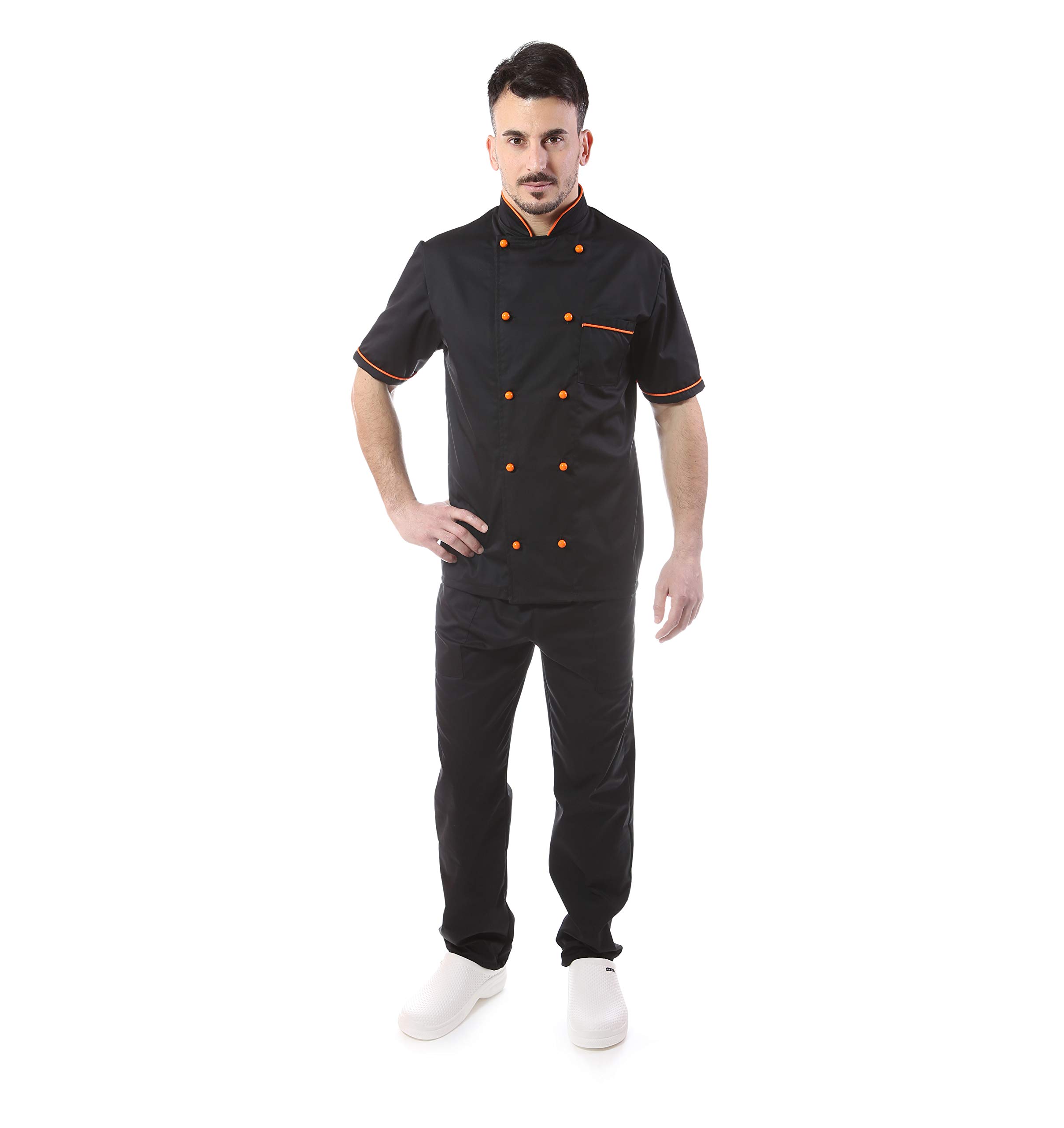 RICAMO GRATUITO - Completo Cuoco e Chef Nero - Profili Arancio - Uomo - 4 PZ - Giacca Manica Corta, Pantalone, Davantino e Bandana - Divisa per Cucina e Ristorante - Made in Italy