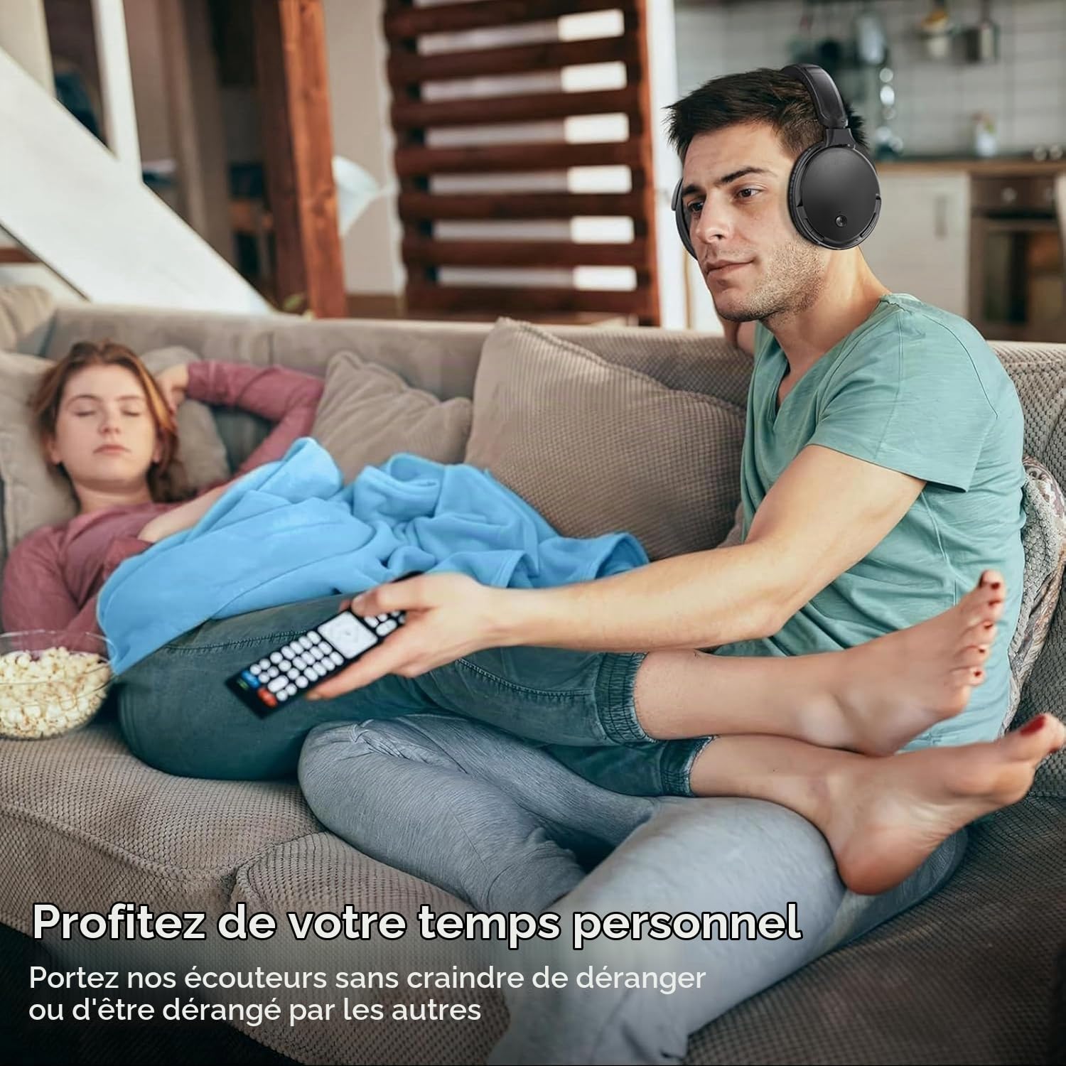 Casque TV Sans Fil avec émetteur Bluetooth Hi-Fi 30 Heures Facile à Utiliser pour Seniors Avec Convertisseur Numérique Compatible Avec Tous Les Appareils de Sortie Audio Comme la Télévision