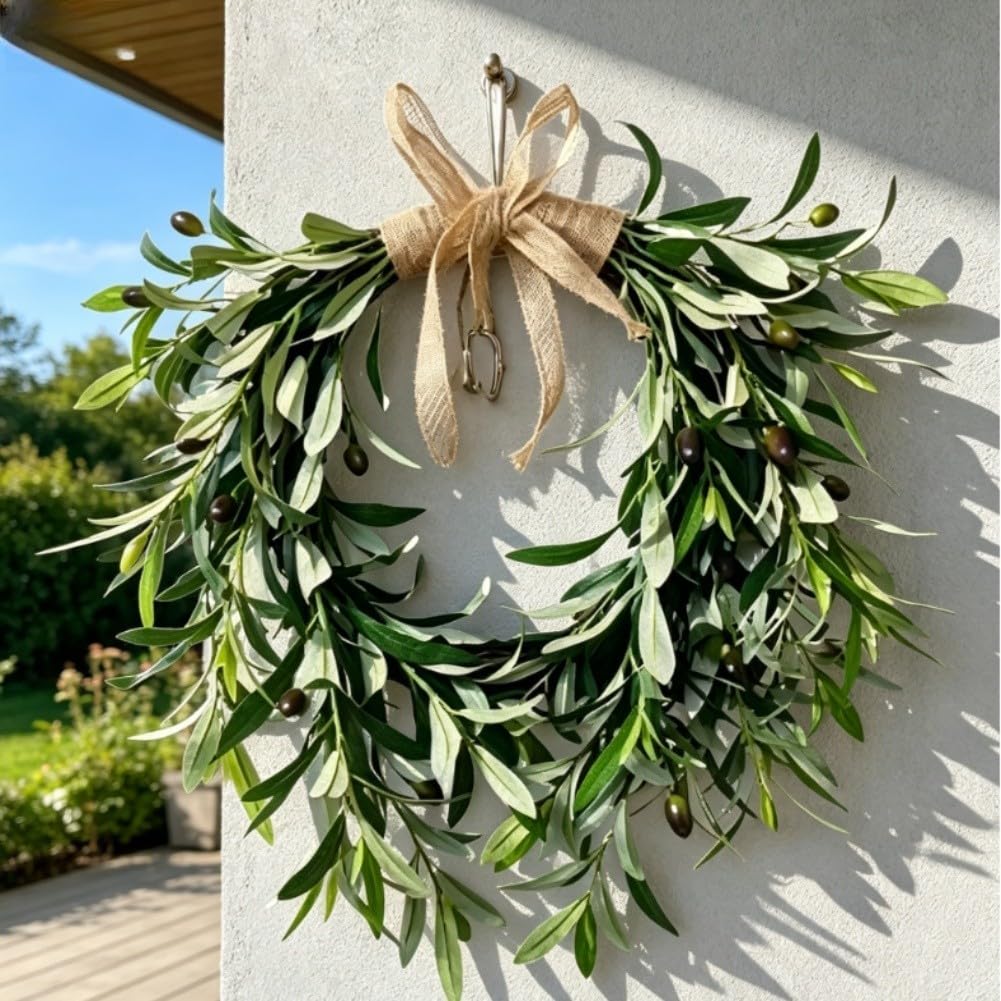 FACAIIO Élégante couronne de Noël en eucalyptus 45 cm, en rotin naturel, décoration à suspendre pour porte, mur, cheminée