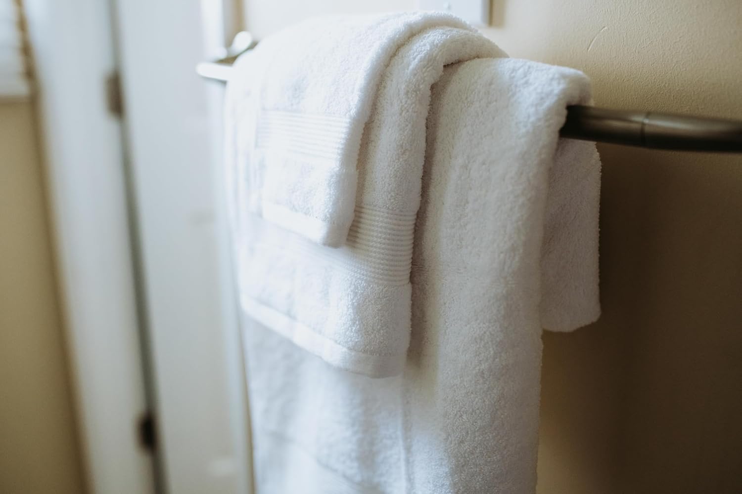 Peacock Alley Liam Turkish Bath Towels - 600 Gram Weight, Extra-Long Staple Low Twist Cotton - Luxury Bath Towel Collection in 4 Colors - 6pc Towel Set (White)