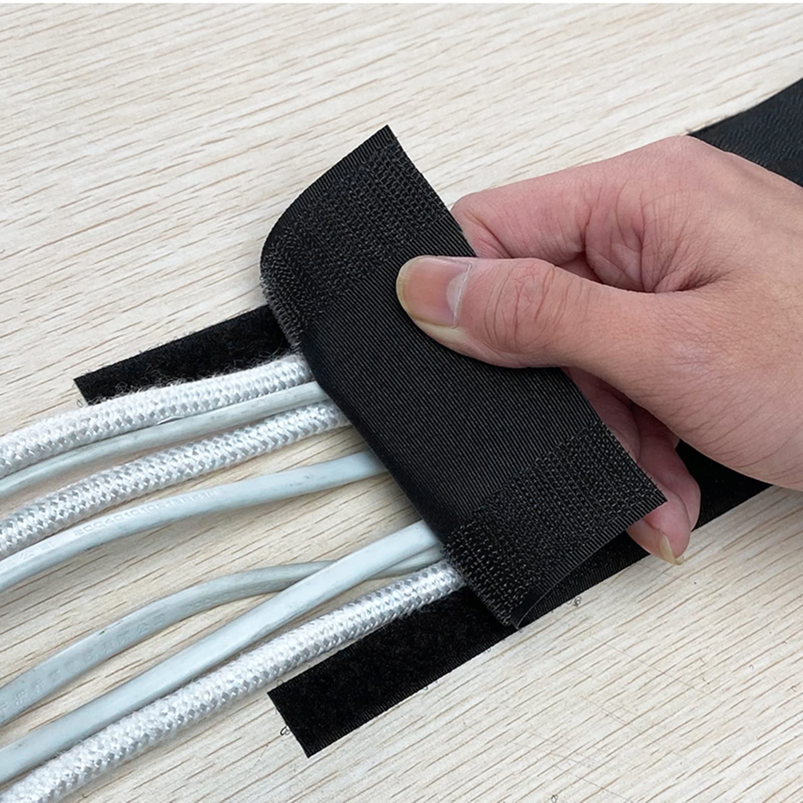 Canaleta Organizador De Cables De 10cm, Organizador De Cables Para Cables USB, Cables De Alimentación, Línea De Audio Y Vídeo, Protector De Cables Para Gatos ( Color : Black , Size : 25m/82ft Length )