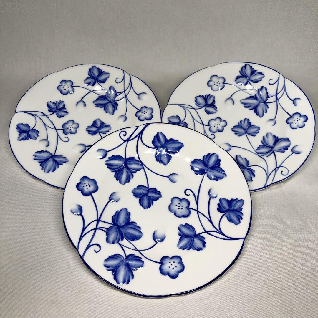 ミントン ヴィクトリアストロベリー ブルー トリオ カップ&ソーサー