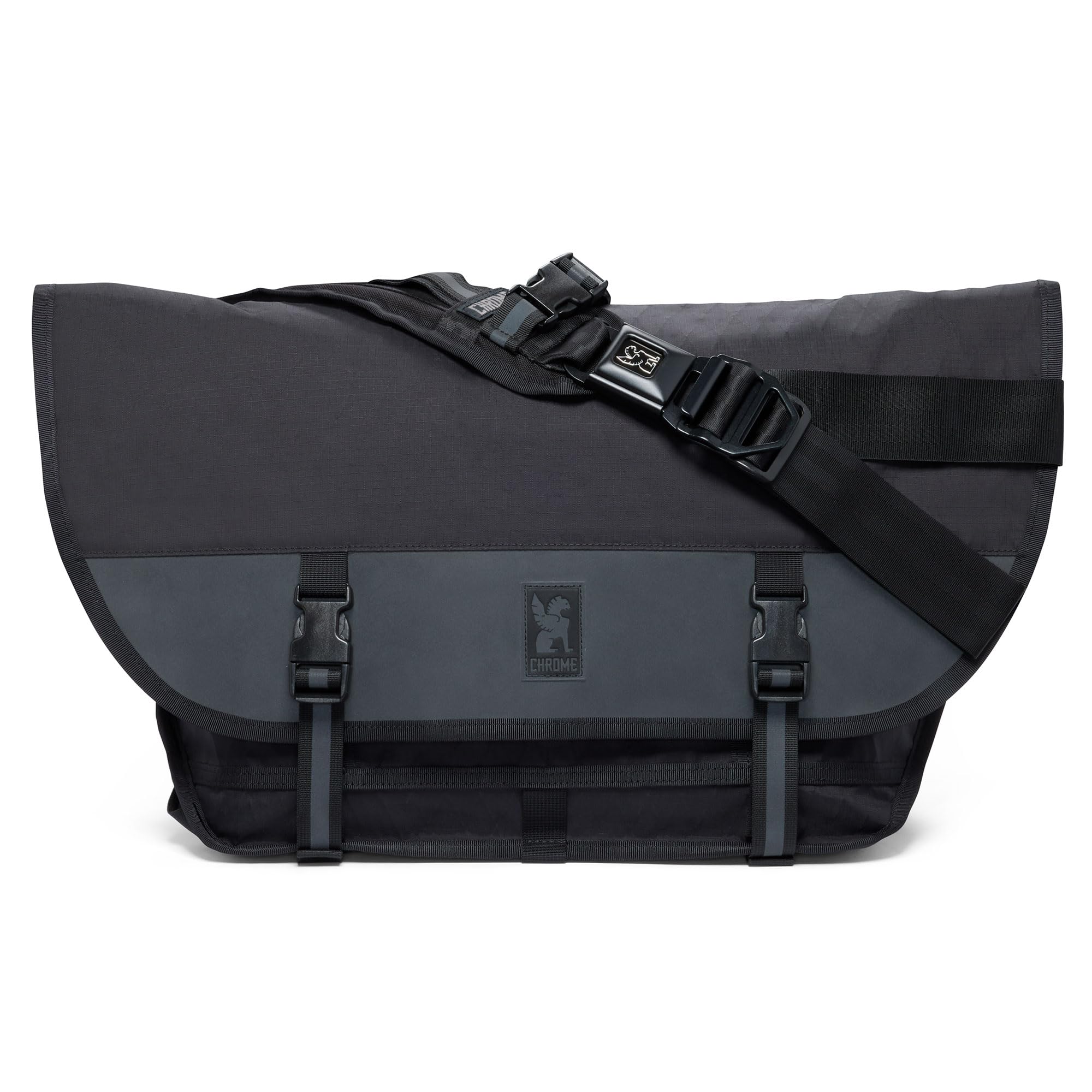 Chrome Citizen Reflective 24l Crossbody One Size