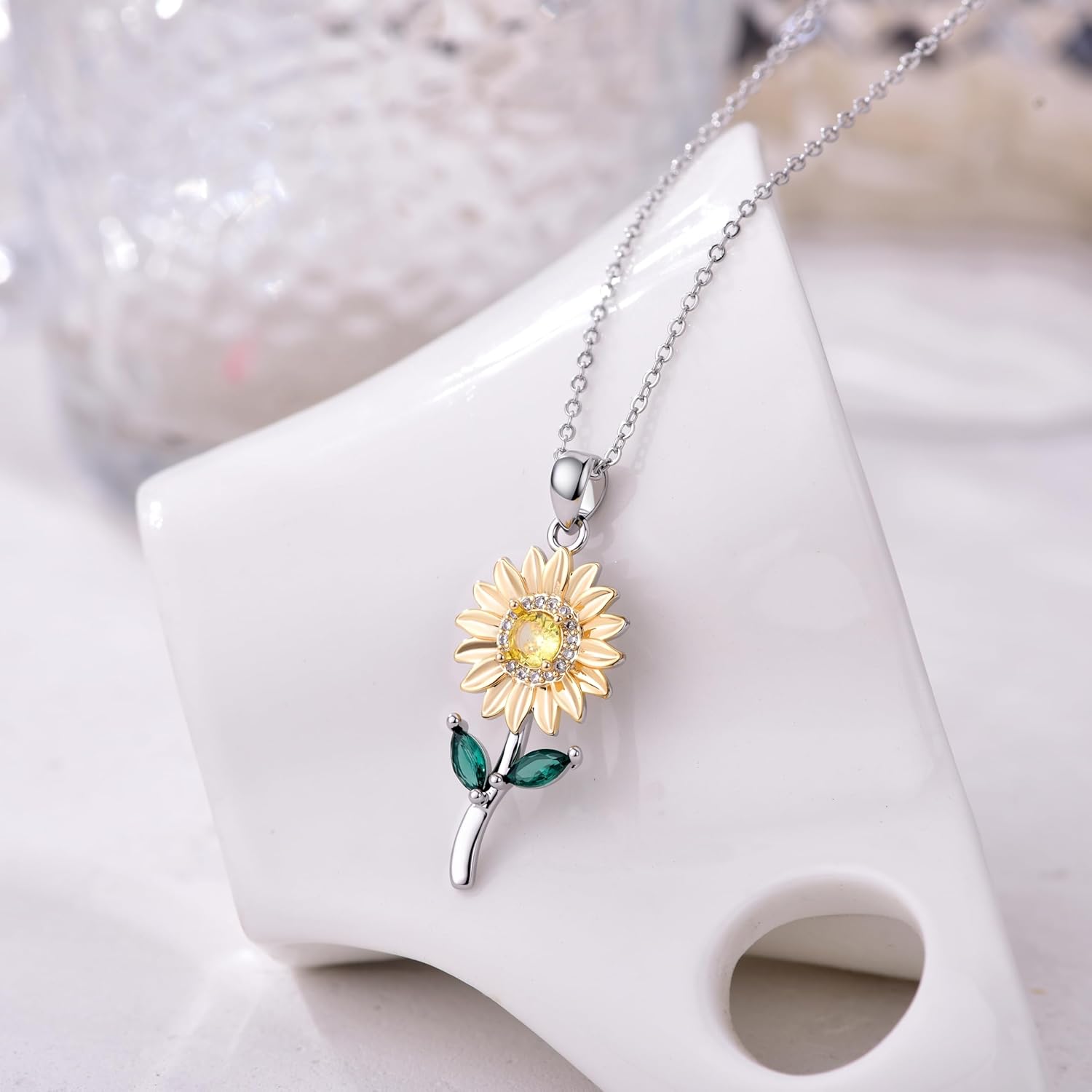 Flower Necklace Tulip/Sunflower/Daisy/Bee Pendant Necklaces Jewelry for Women Mom Gifts - Image 3