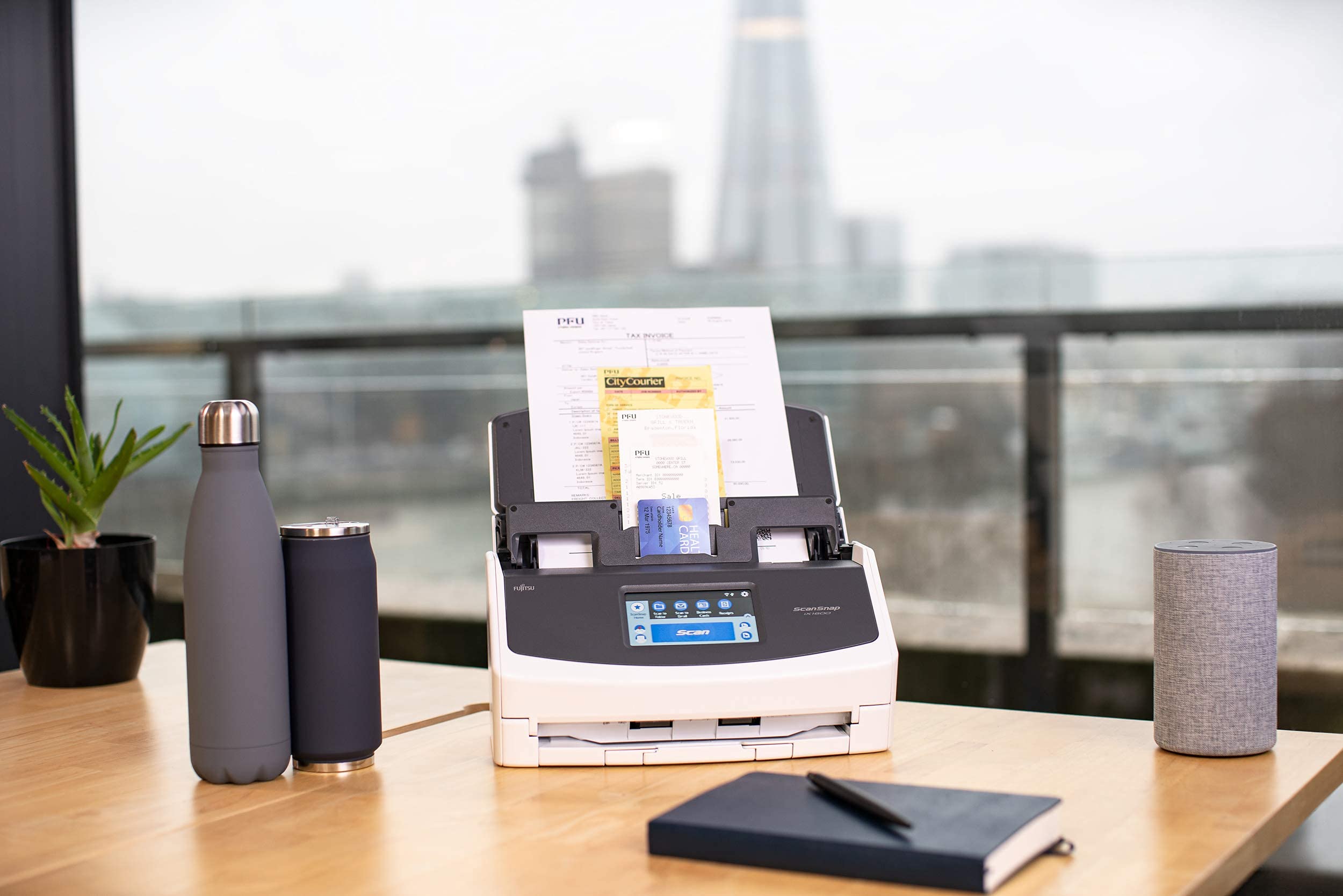 Fujitsu ScanSnap iX1600 FI-IX1600 ホワイト ScanSnap iX1600 Touch Screen Scanner for PC and Mac (White)