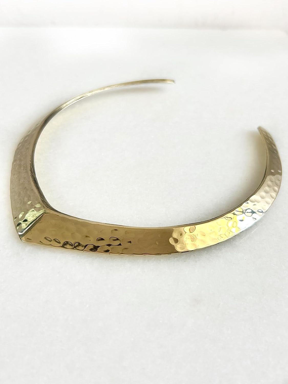 Collar Necklace, Gold-Tone Gilded Finish, Lightweight Torque Style Choker for Women