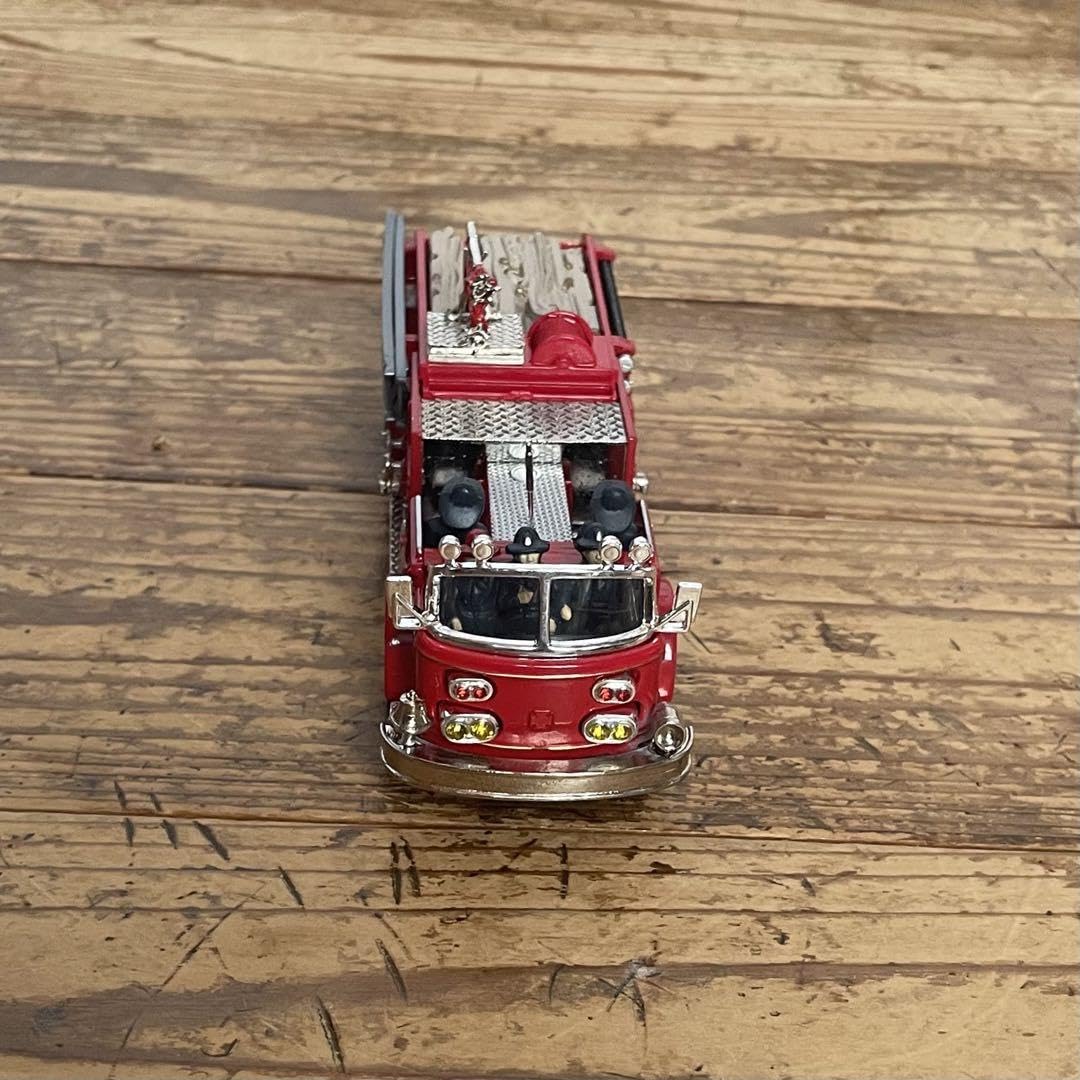 Amazon.co.jp: コーギー corgi toys 消防車 救急 ディンキー dinky