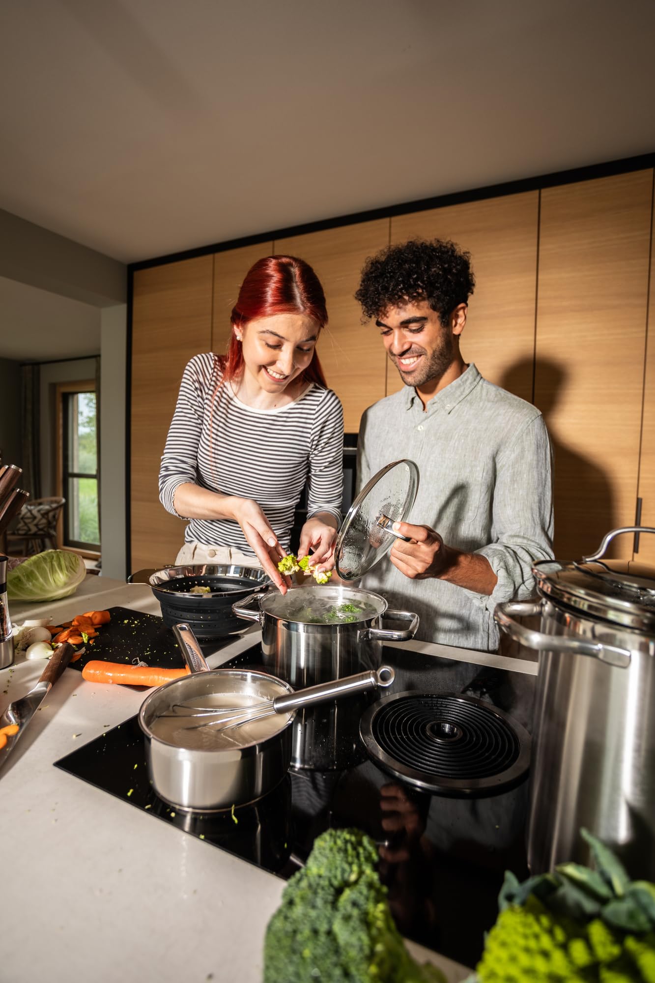 Image secondaire de Faitout RÖSLE ELEGANCE en Acier Inoxydable 18/10 avec Couvercle et Panier Amovible - 4,5 Litres