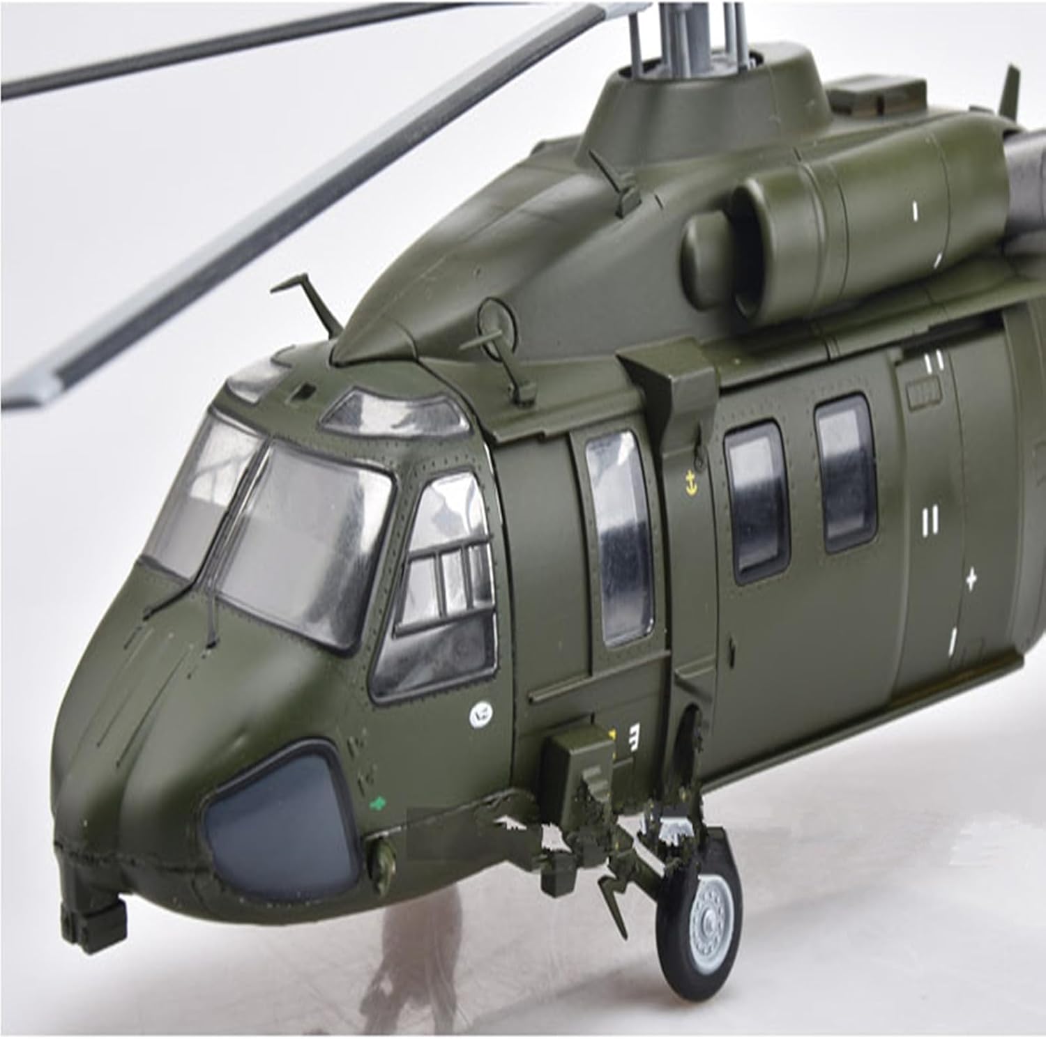 Armed Straight 20 Helicopter Model Z-20 Aircraft Alloy Military Plane 1/72 Model