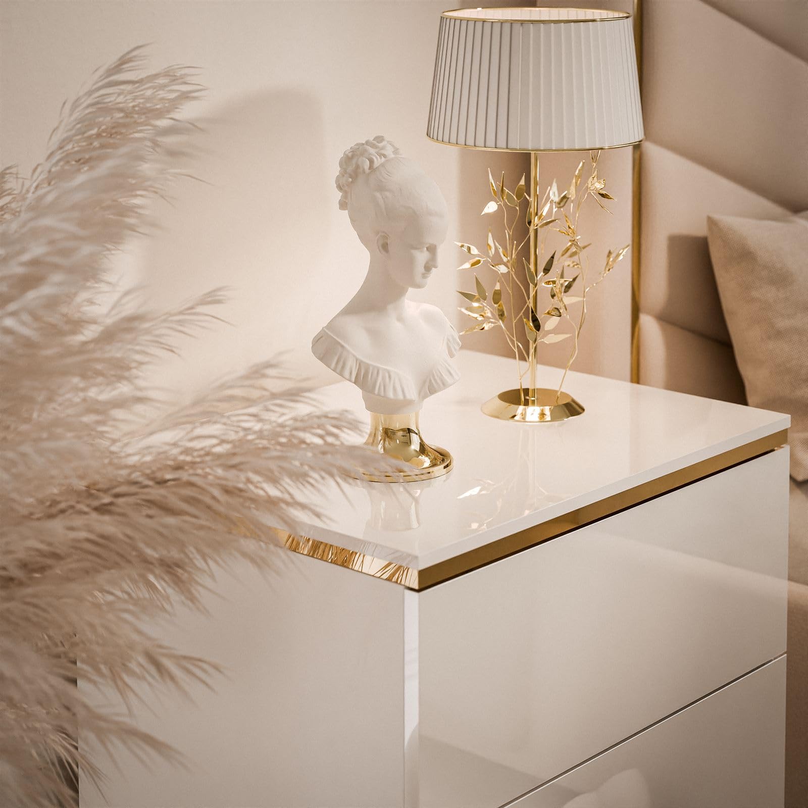 Lookway Nachttisch Aurora II Weiß Hochglanz mit LED Beleuchtung Hängend oder auf Goldenen Beinen Gold Dekorative Leiste Modernes Schlafzimmermöbel (Hängend)