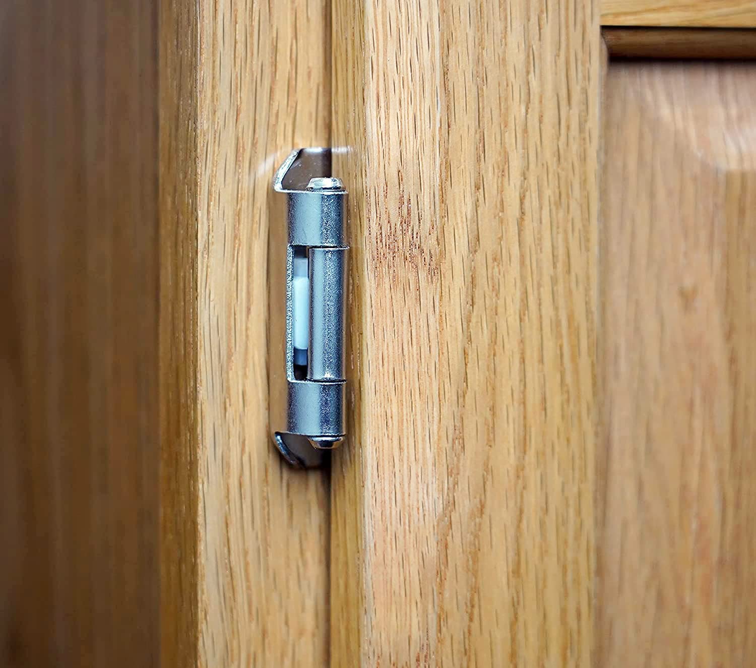 DecoBasics 1/2 Overlay Full Wrap Hinges For Kitchen