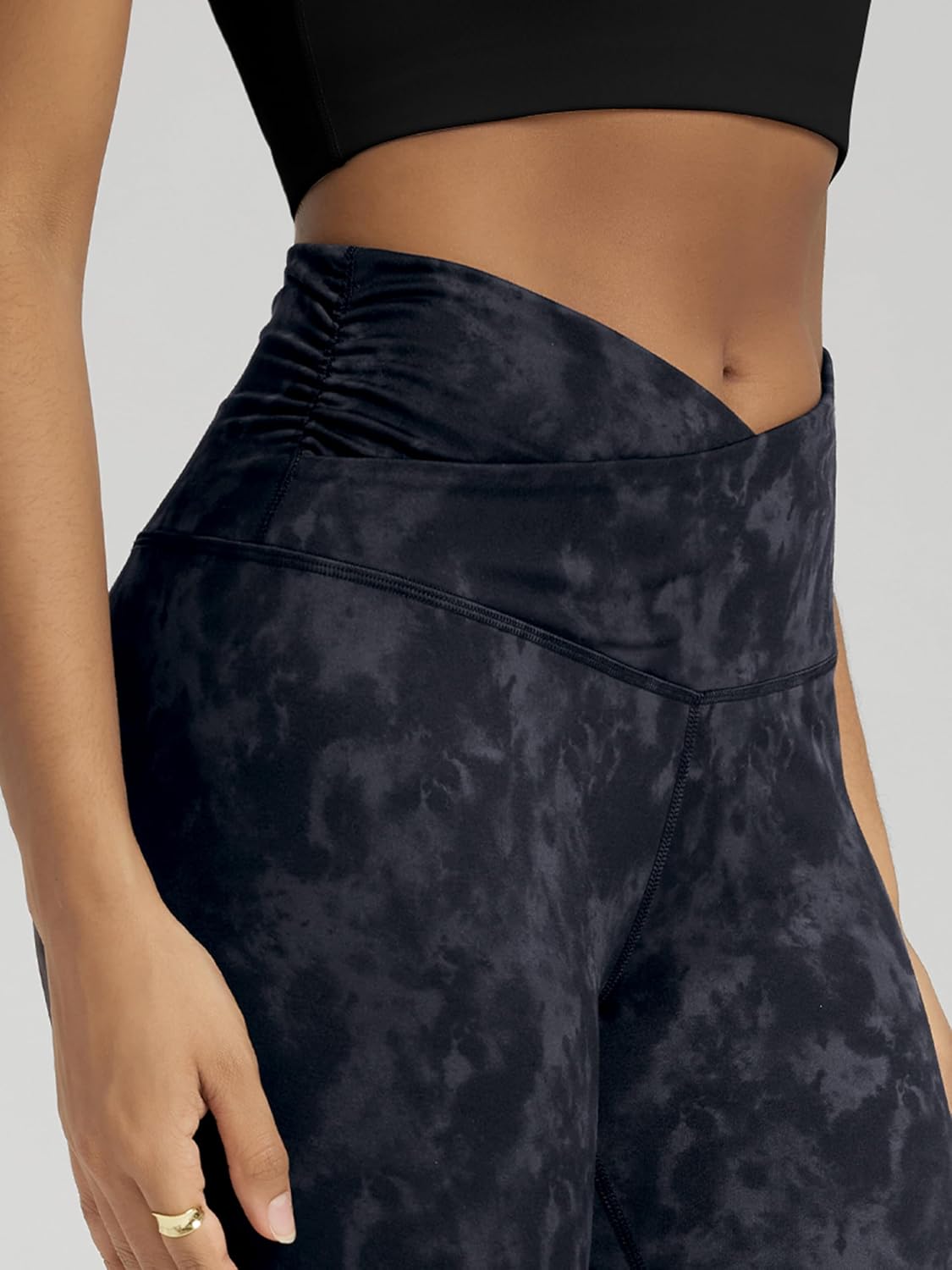 ODODOS Women's Cross Waist Yoga Leggings with Inner Pocket, 23"/25"/28" Gathered Crossover Workout Yoga Pants - Image 5