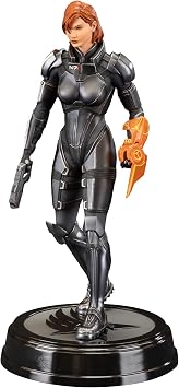 Dark Horse - Mass Effect - Commander Jane Shepard PVC Figure