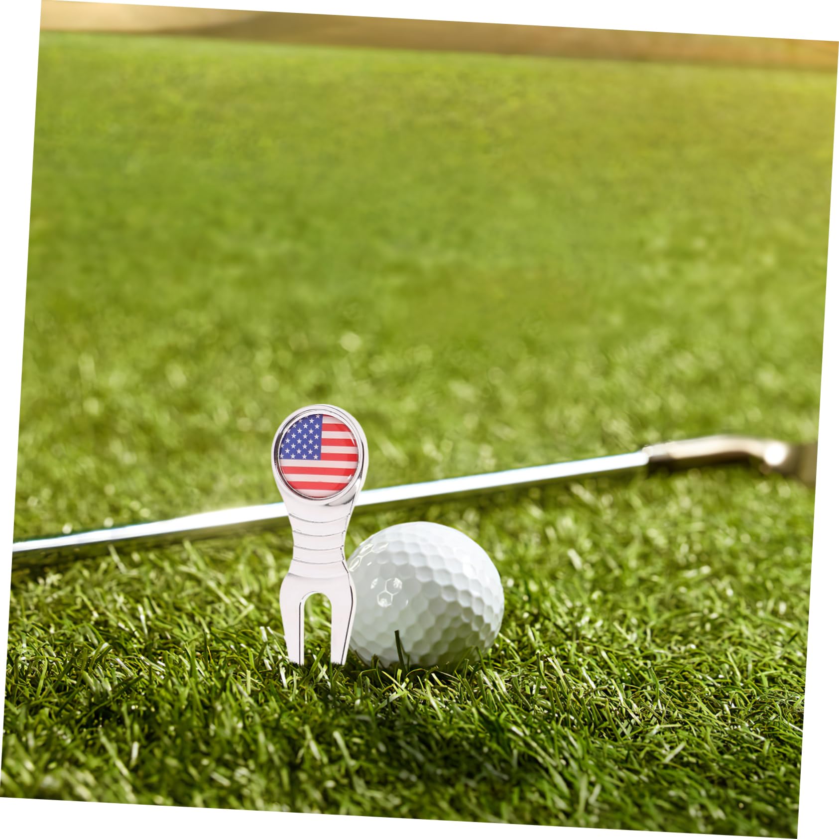 Toyvian Strapazierfähigen Golf Markierern und Tragbarem Hutclip für Golfer und Golf Hochwertige Metallkonstruktion Stilvolles Design Schützt Kleidung vor Kratzern