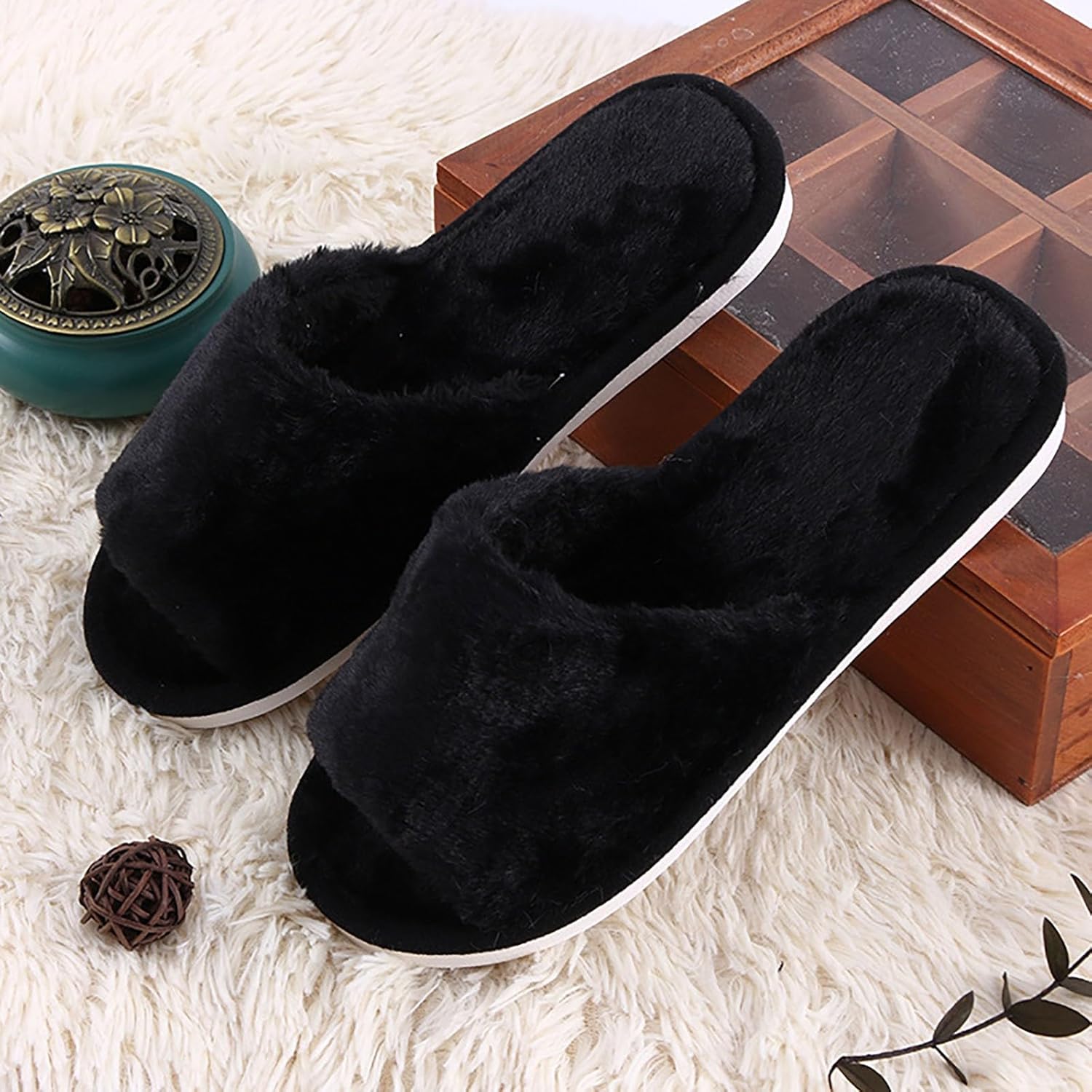 Décolleté Comode Per Tutti I Giorni Queen Helena Decollete Décolleté Con Tacco Basso QUEEN HELENA - Punta Chiusa E Cinturino, Tacco 3.5cm, Pelle Sintetica, Donna Scarpe Comode Da Cerimonia Scarpe Donna Per