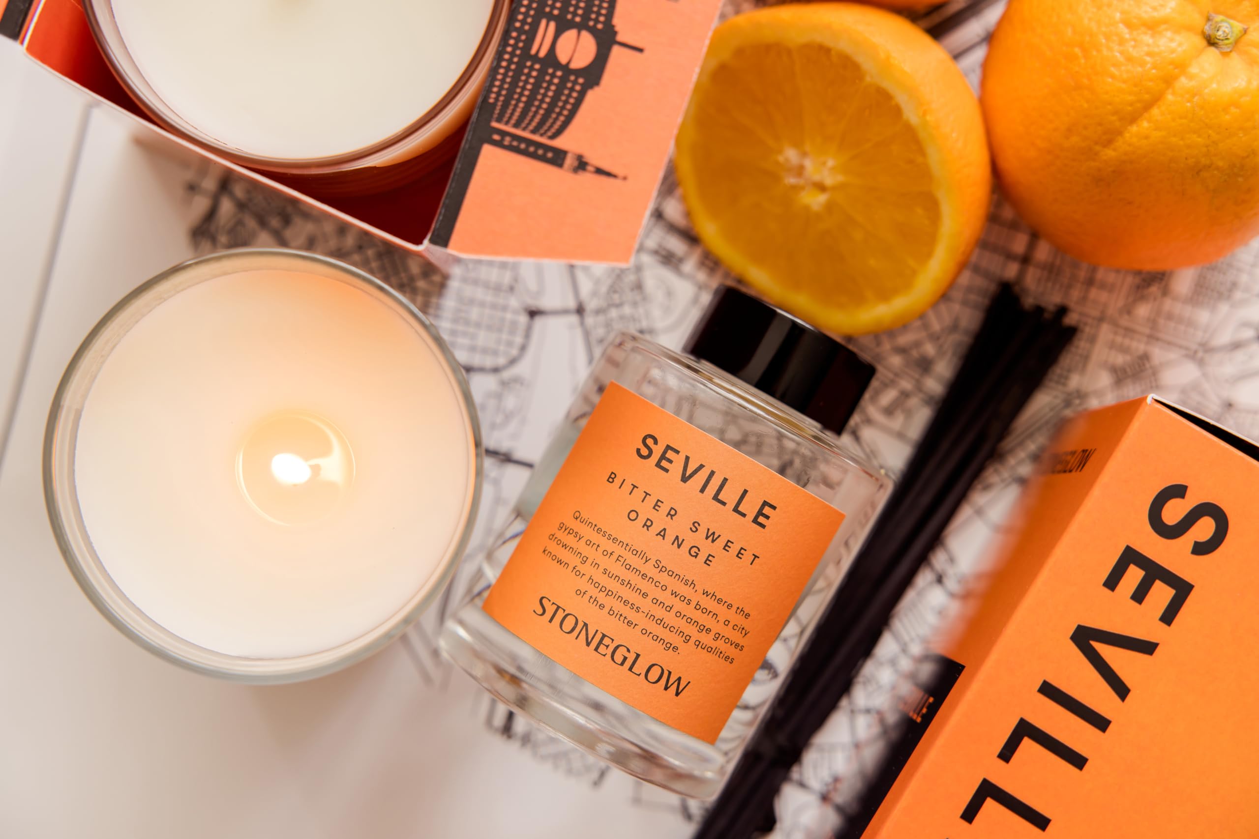 Stoneglow The Explorer Collection Seville Duftkerze, 200 g, Bergamotte, Salbei, Orange (Orange)