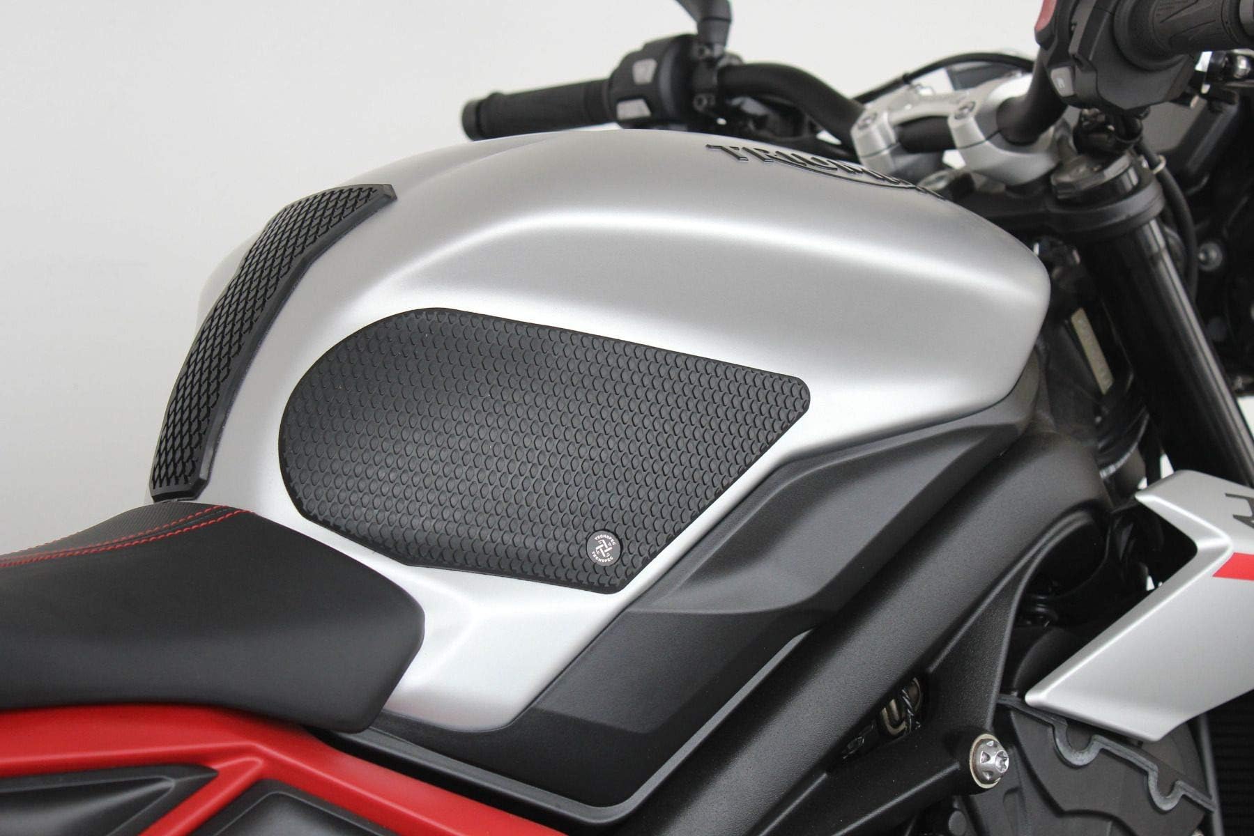 TechSpec Gripster Tank Grips – TRIUMPH STREET TRIPLE, S, R and RS (18 – CURRENT) – 62-3507-SS – SnakeSkin