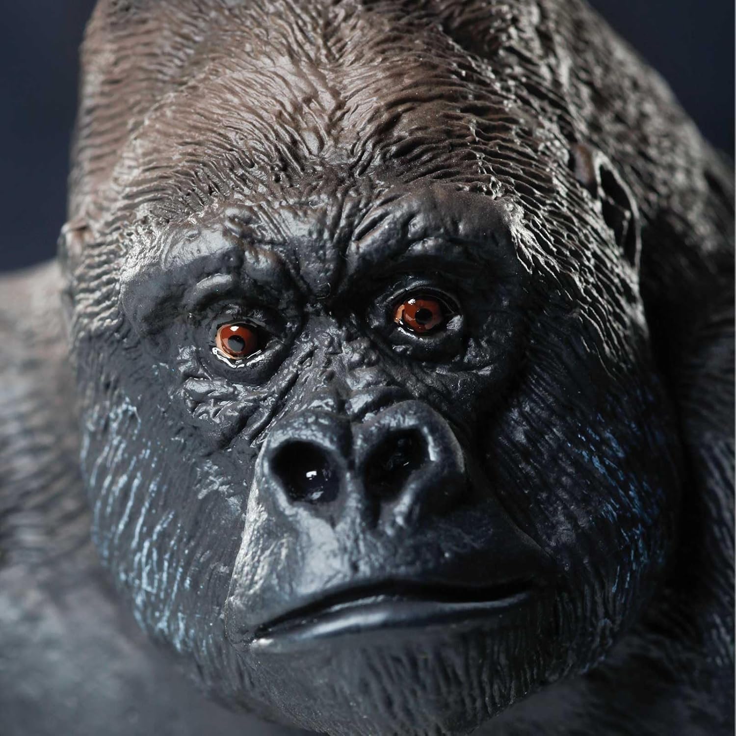 Safari Ltd. Silverback Gorilla Figurine - Realistic 6.25" Figure - Educational Toy for Boys, Girls, and Kids Ages 1+